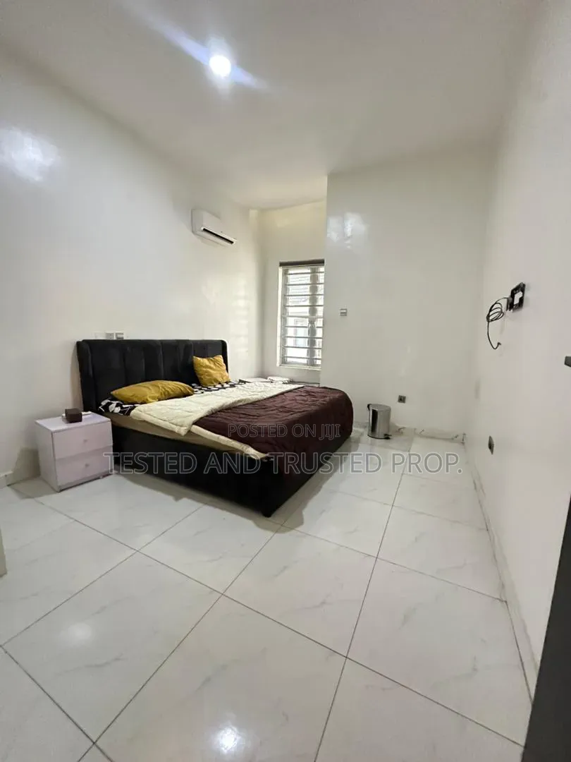 Furnished 4bdrm Duplex in Ikota for rent