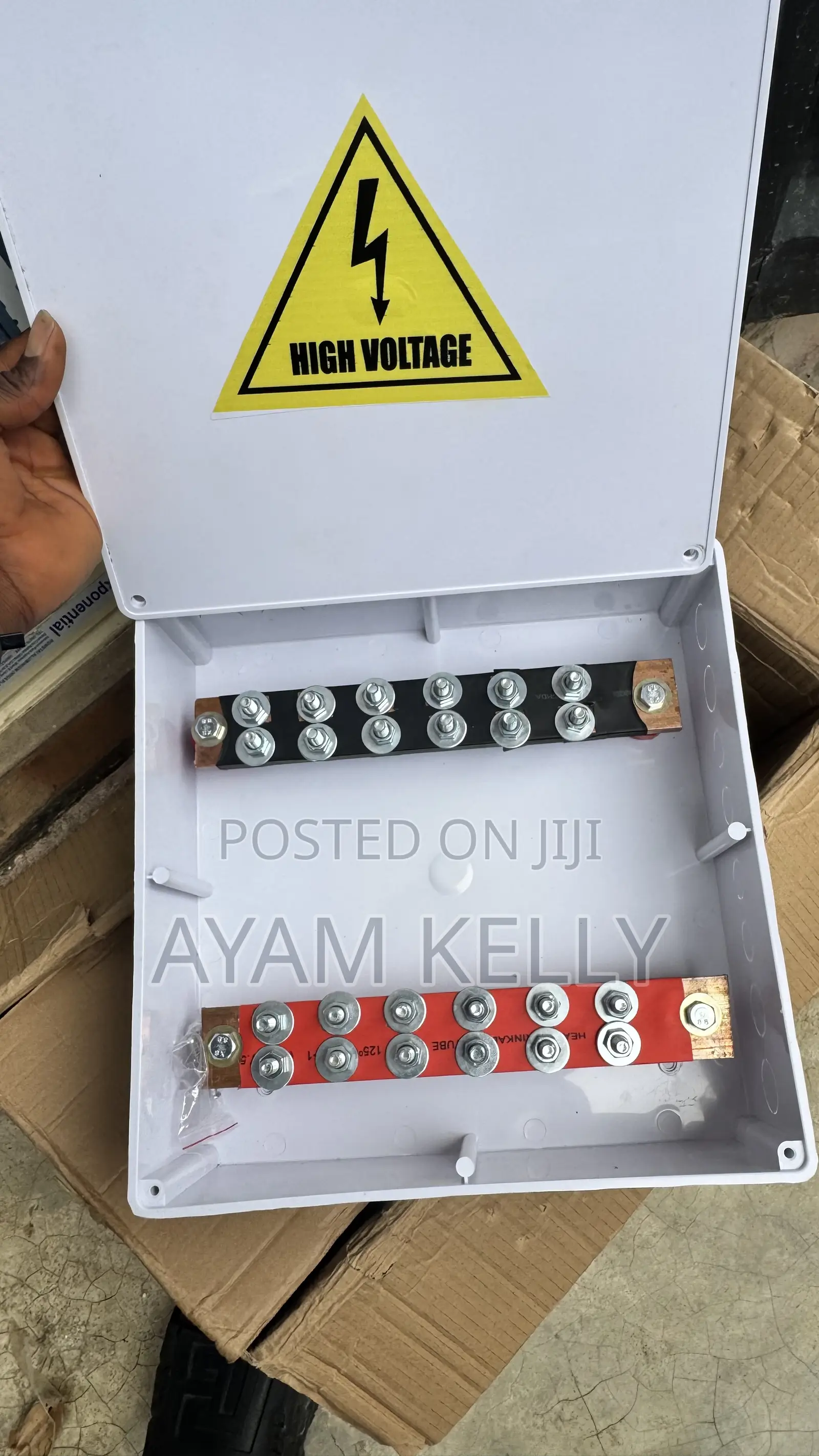 800amps Dc Busbar Battery