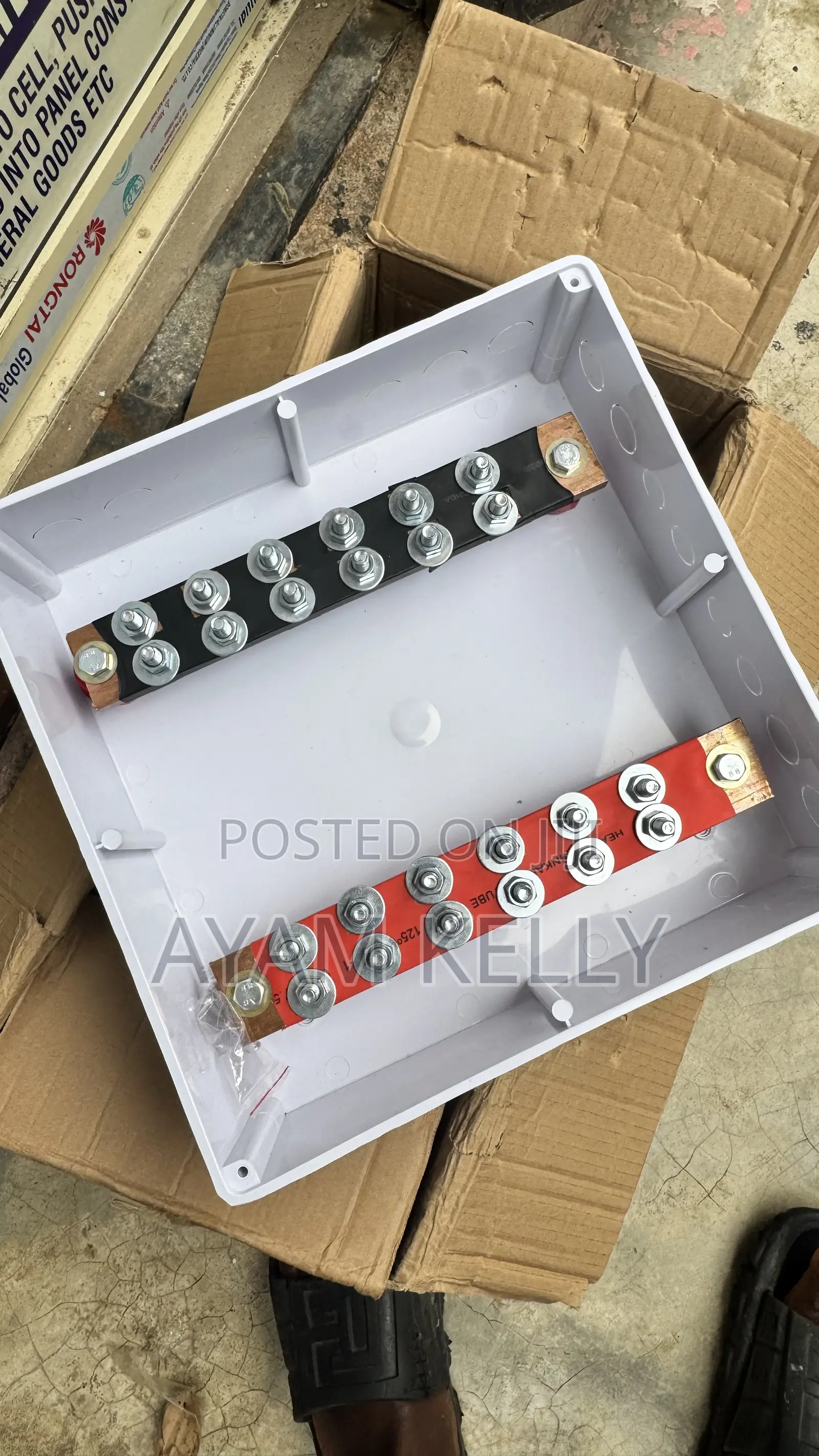 800amps Dc Busbar Battery