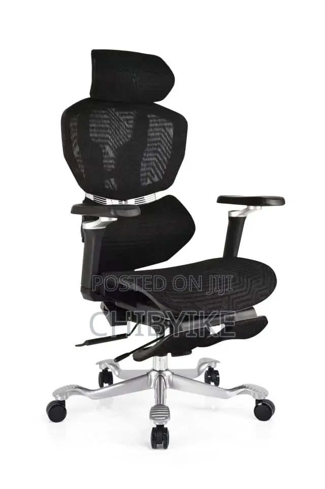 An Office Chair Nice and Strong Quality Recliner , Headrest