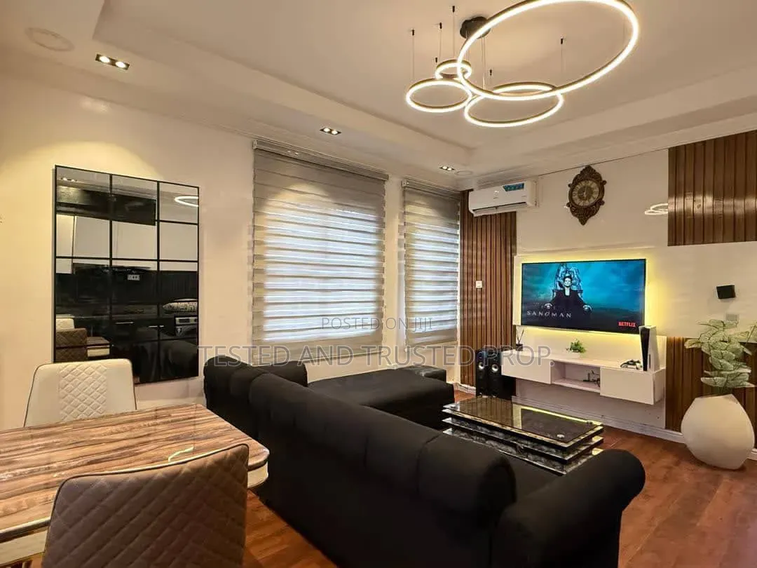 Furnished 3bdrm Apartment in Lekki Phase 1 Lekki for rent