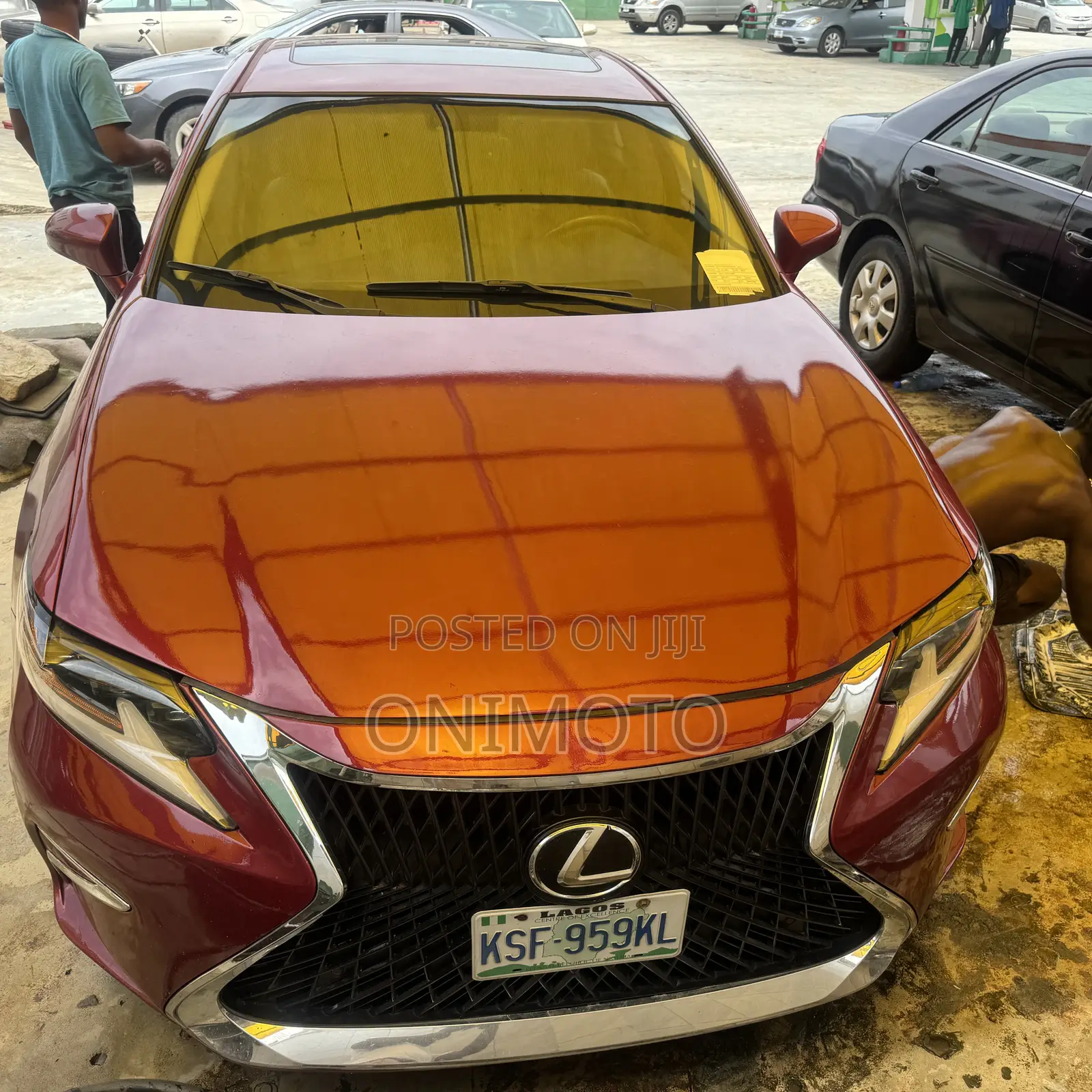 Lexus ES 350 FWD 2014 Red