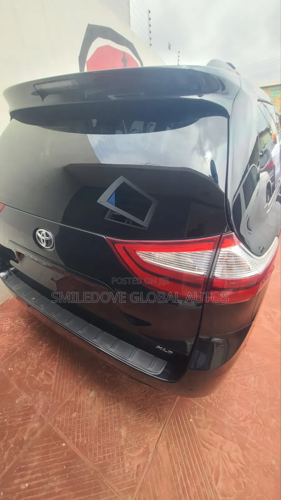 Toyota Sienna 2016 Black