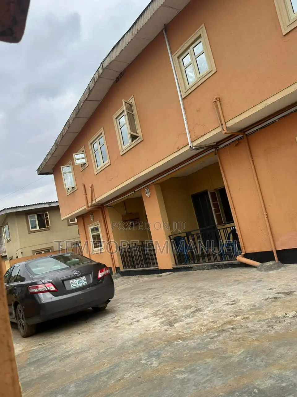 Furnished 11bdrm Block of Flats in Dopemu for sale