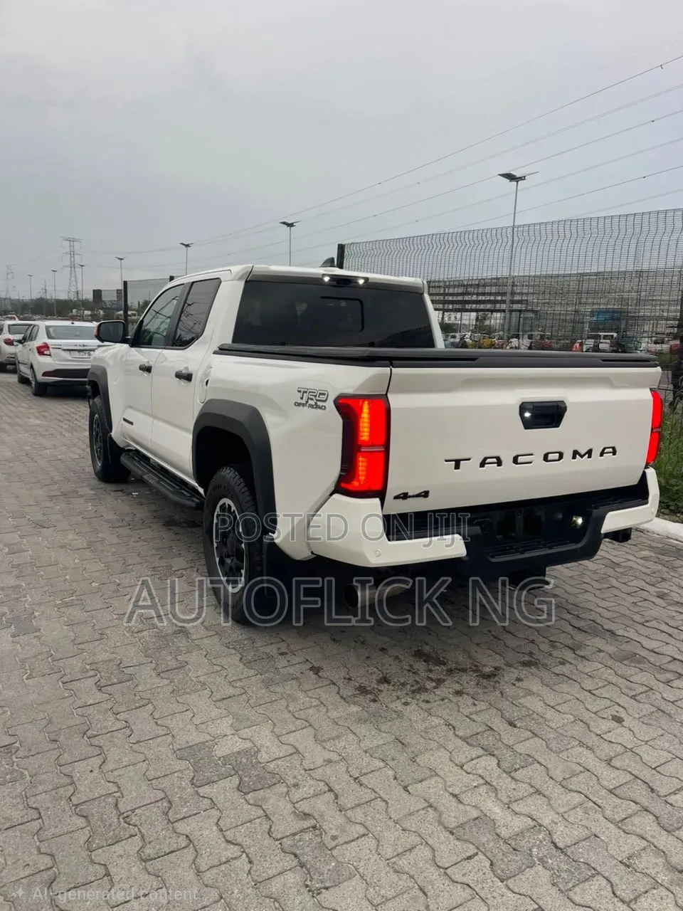 Toyota Tacoma 2024 White