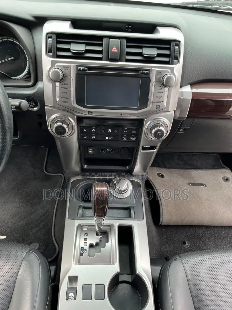Toyota 4-Runner 2015 Silver