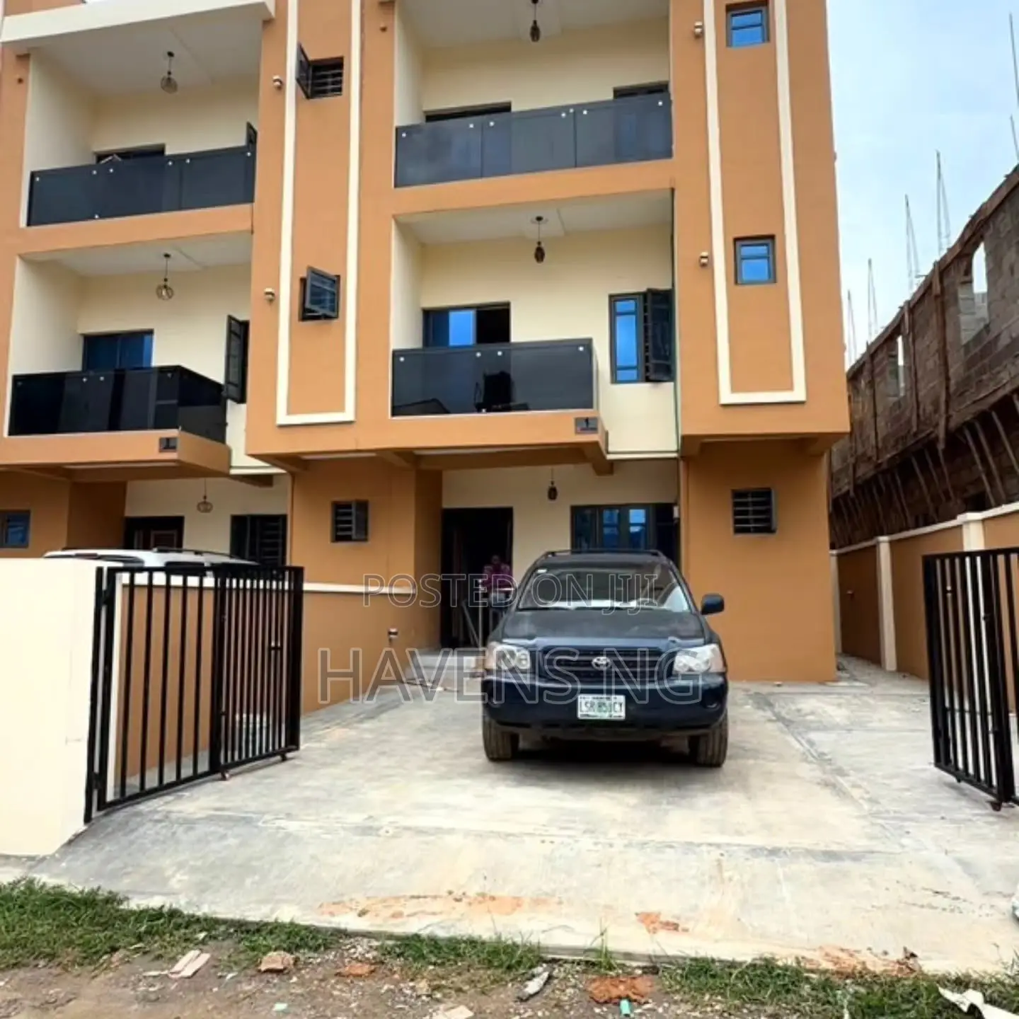 4bdrm Duplex in New Oko Oba for sale
