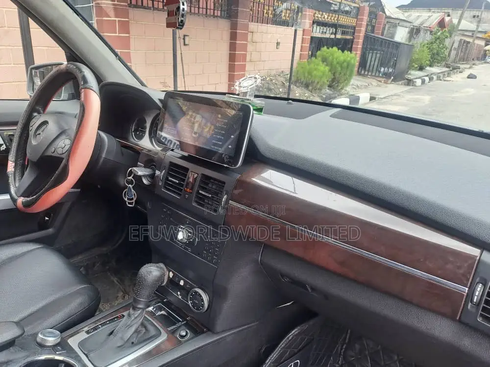 Mercedes-Benz GLK-Class 350 4MATIC 2012 Gray