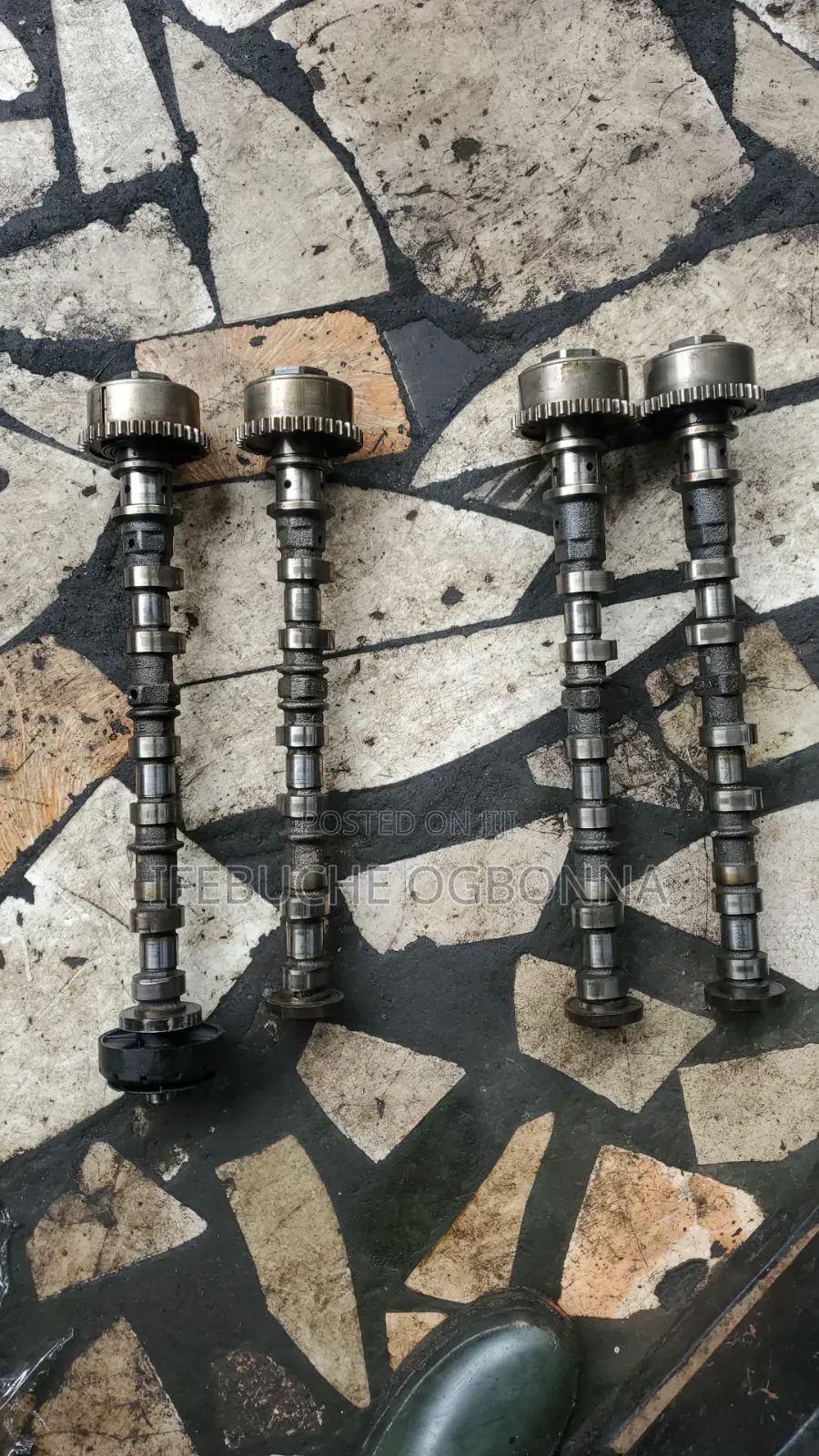 Jeep Wrangler 3.6 V6 2010 Camshaft