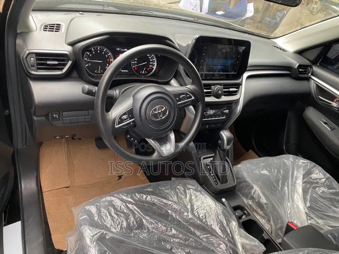 New Toyota Urban Cruiser 2025 Gray