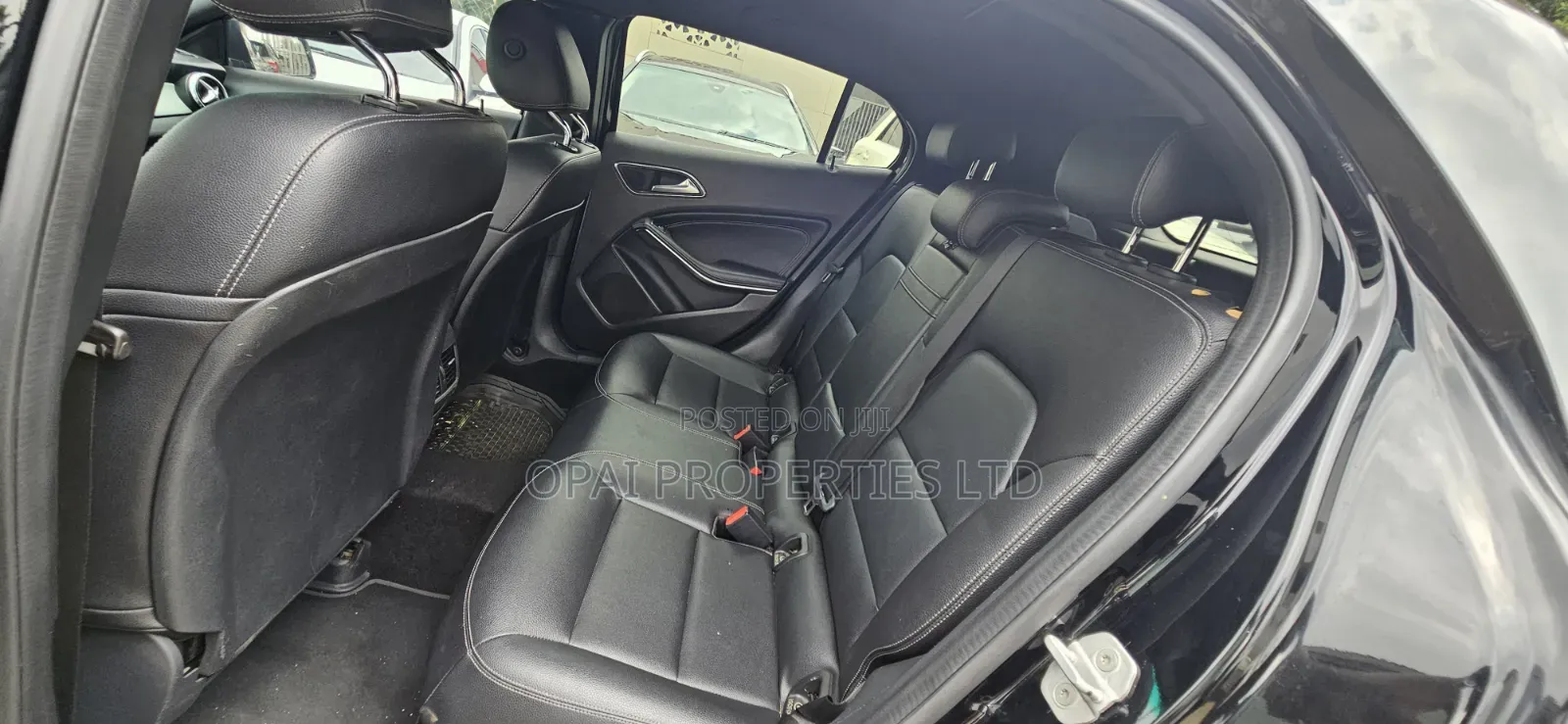 Mercedes-Benz GLA 250 2017 Black