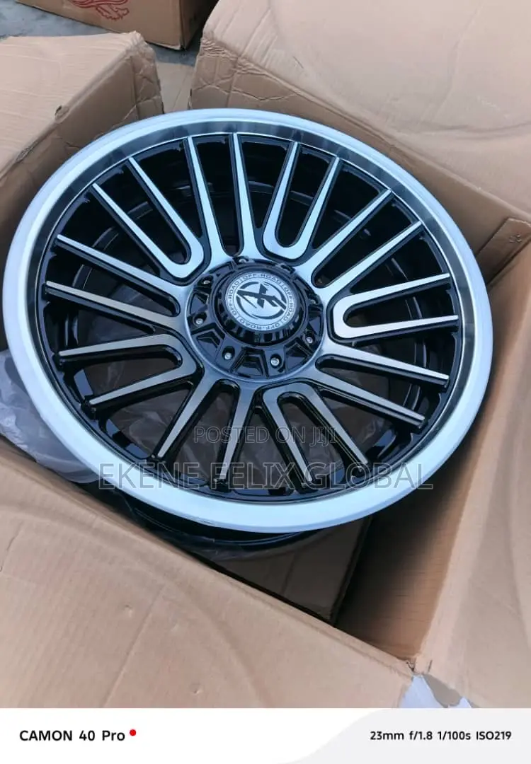 20Inche Rim Off Road Toyota , Ford, Jeep