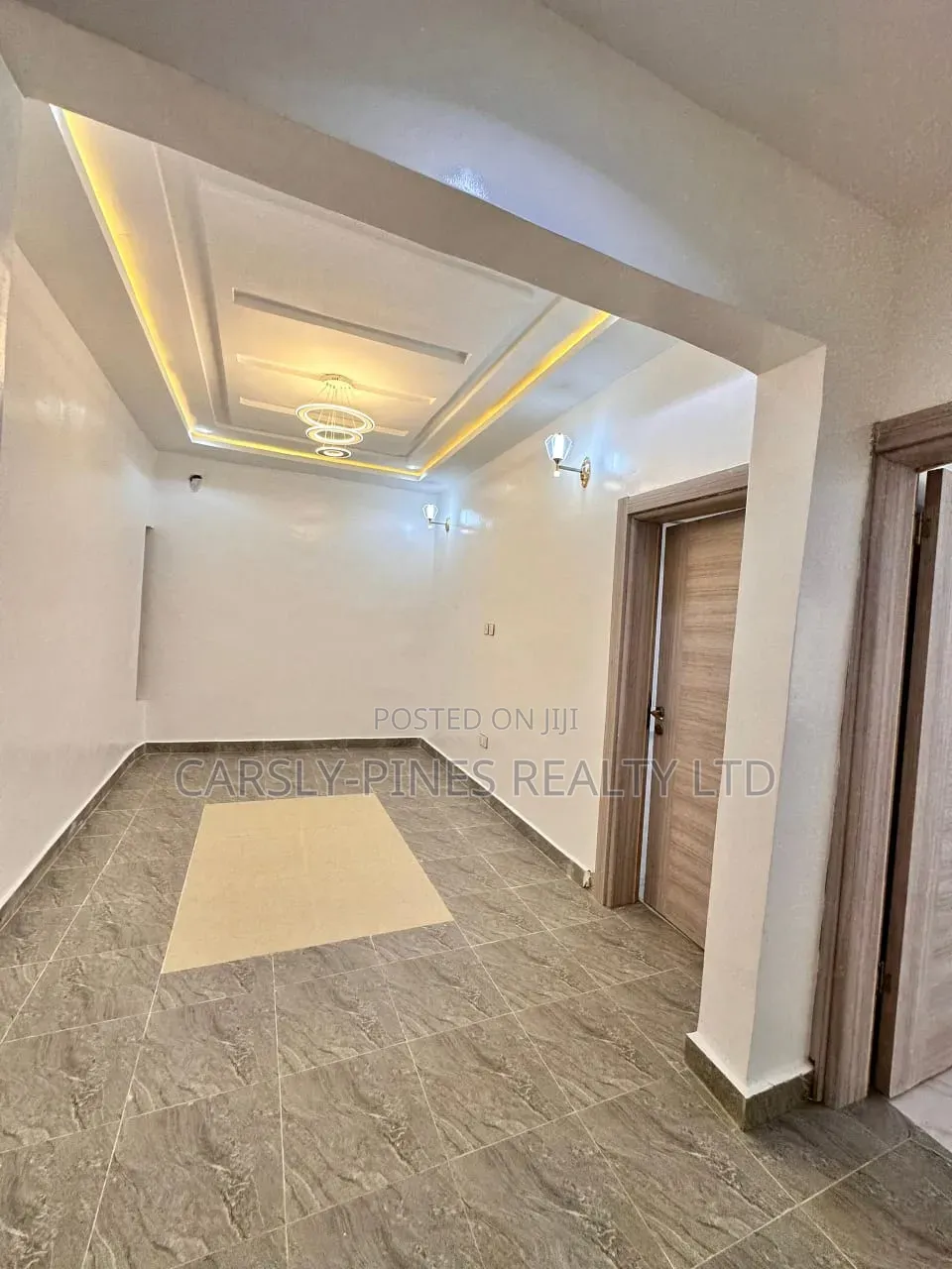 4bdrm Townhouse/Terrace in Kiami for sale