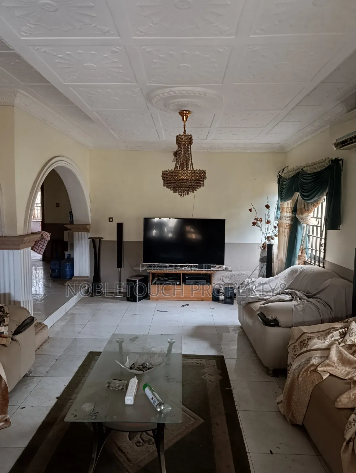5bdrm Duplex in Grace Land Estate for sale