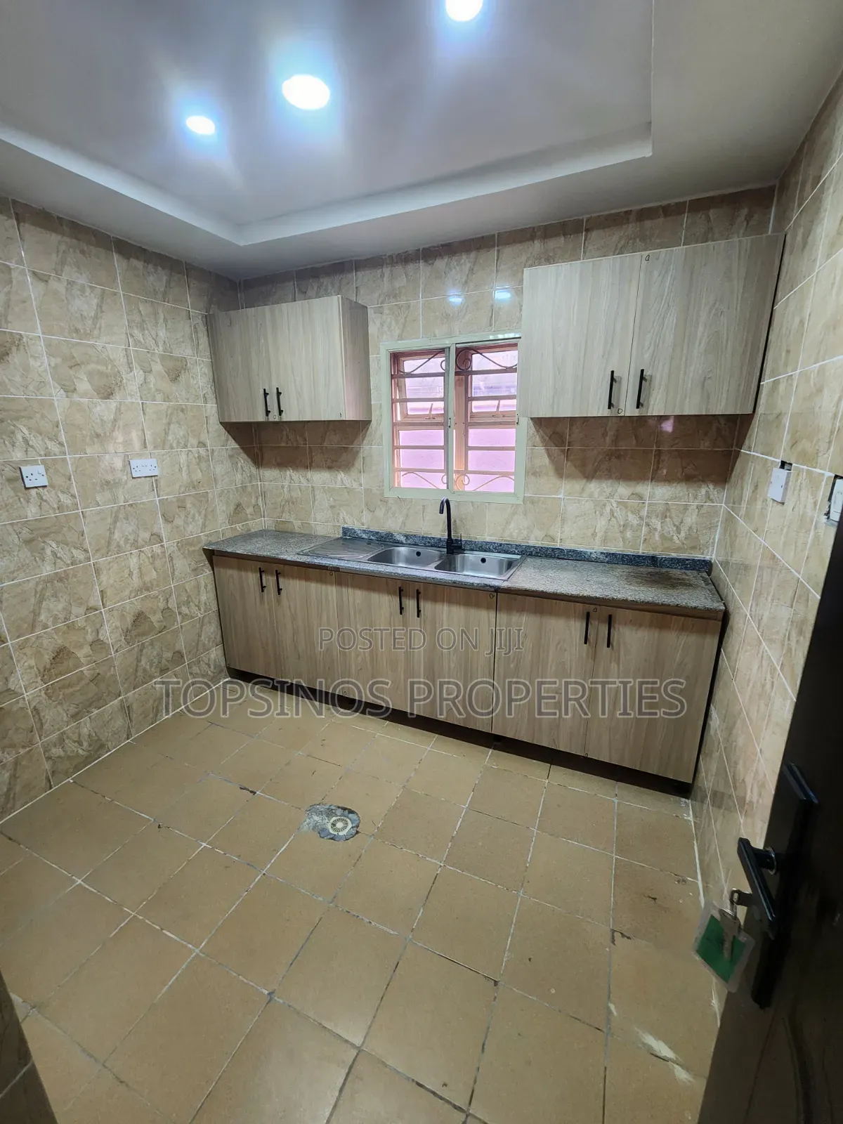 2bdrm Bungalow in Dawaki for rent