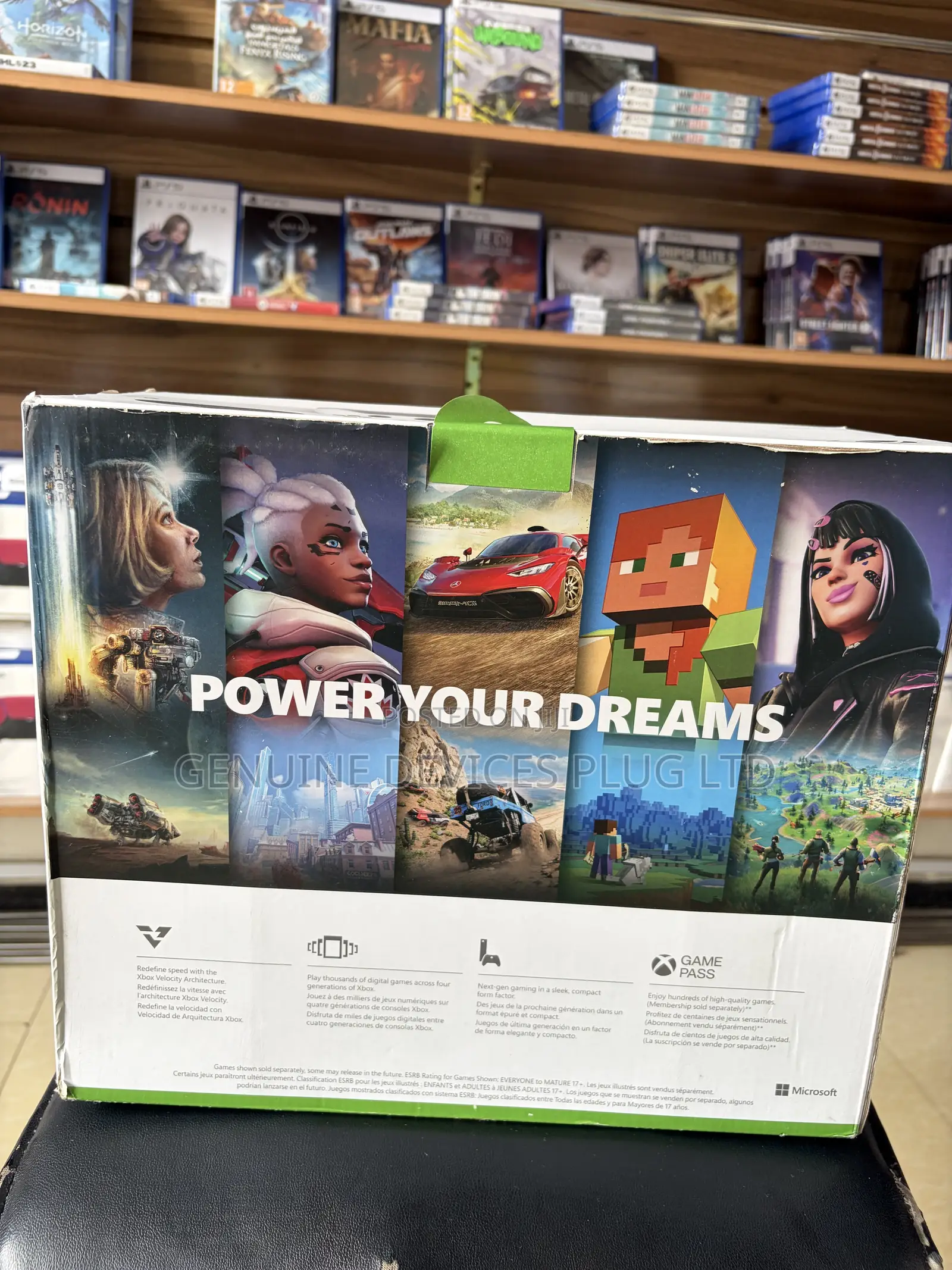 Xbox Series S - 512GB SSD Digital Console