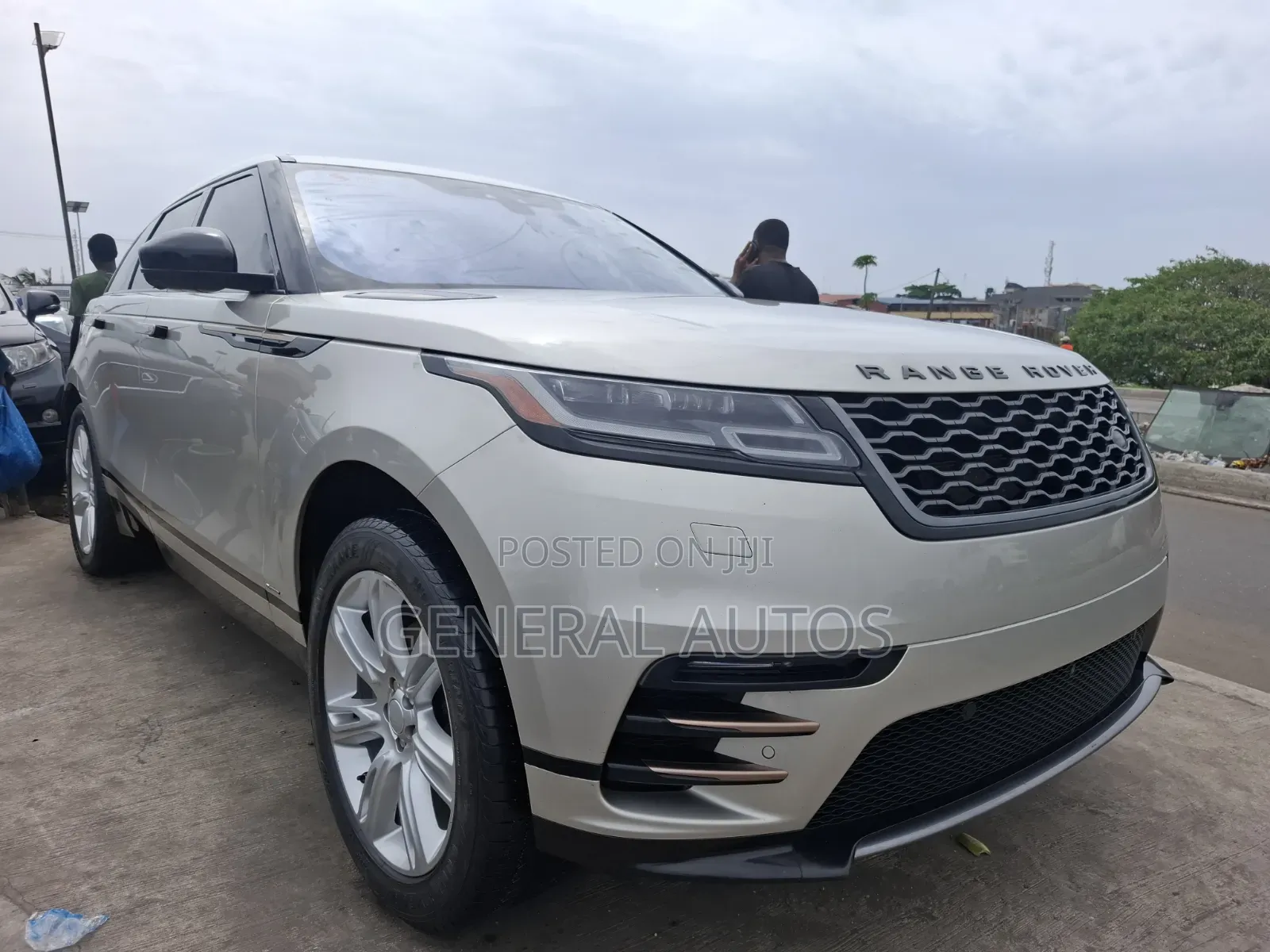 Land Rover Range Rover Sport 2021 Gold