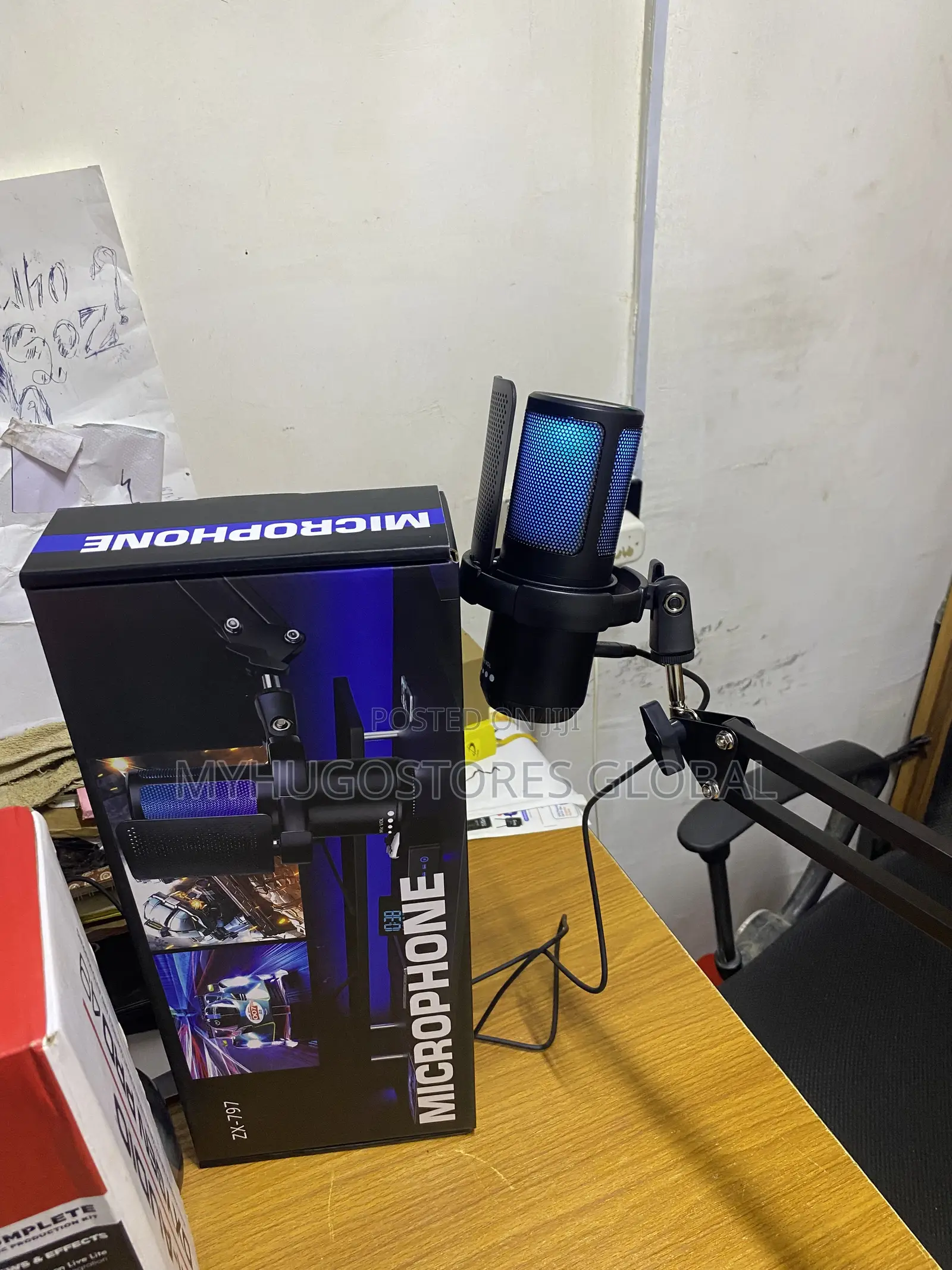 RGB Condenser USB Microphone With Table Mic Stand