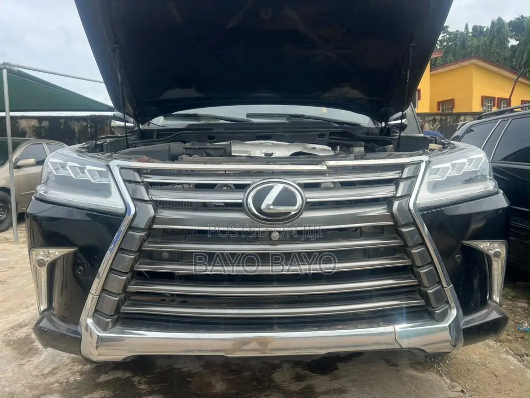 Lexus LX 570 2010 Black