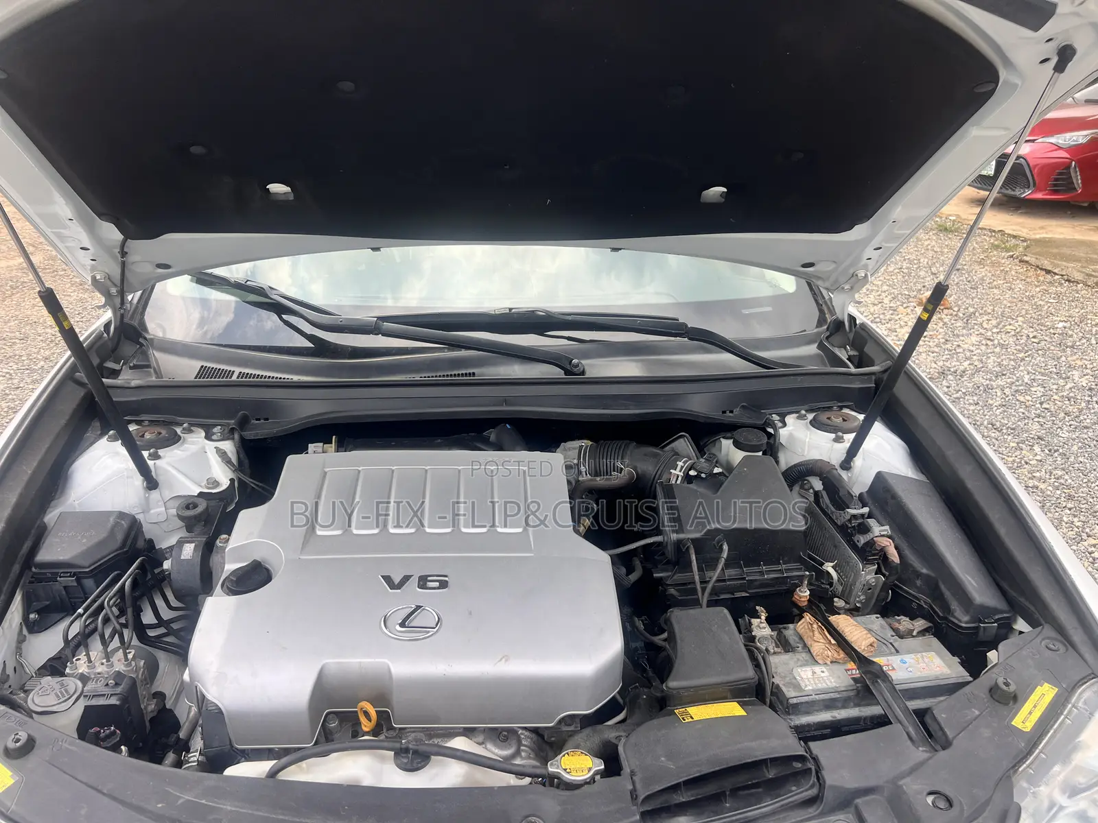 Lexus ES 350 FWD 2015 White