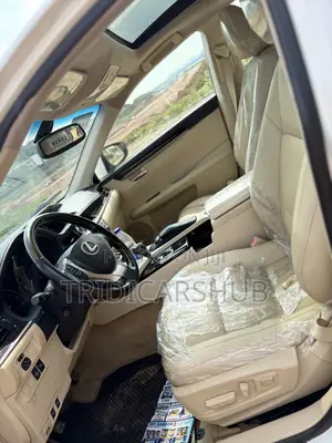 Lexus ES 350 FWD 2015 White