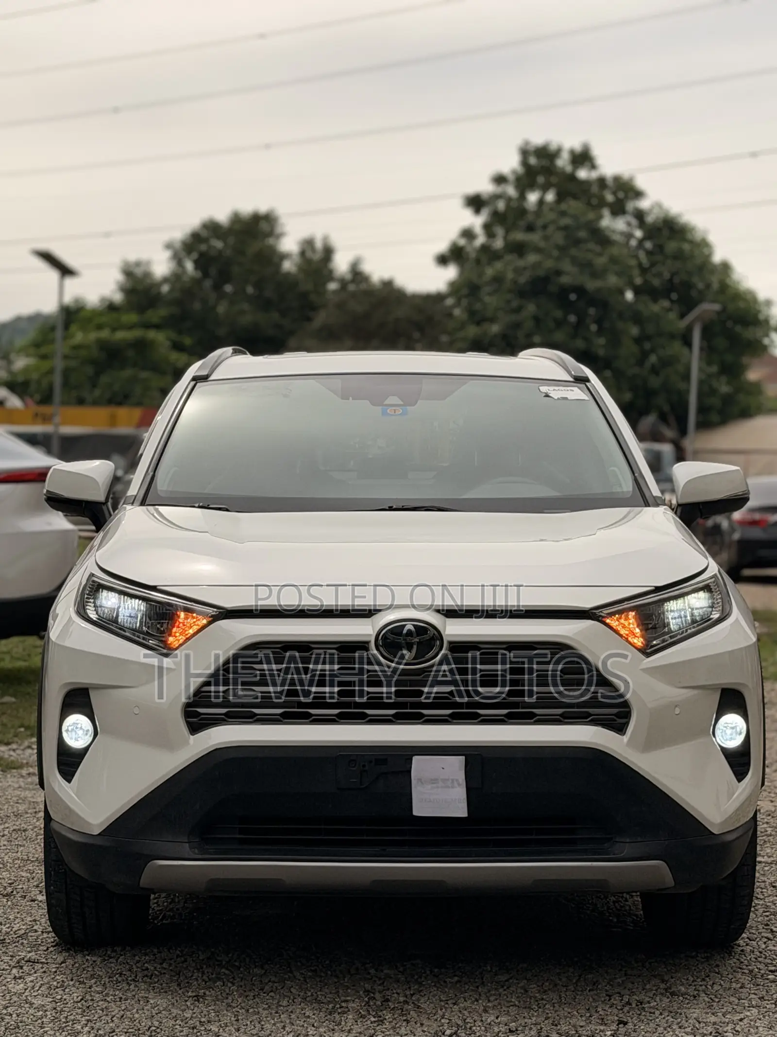 Toyota RAV4 Limited FWD 2020 White