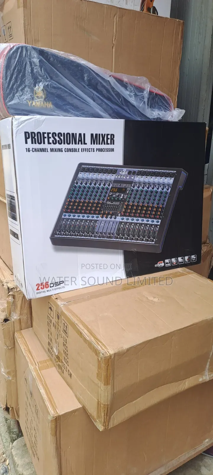 Yamaha Professional Mixer