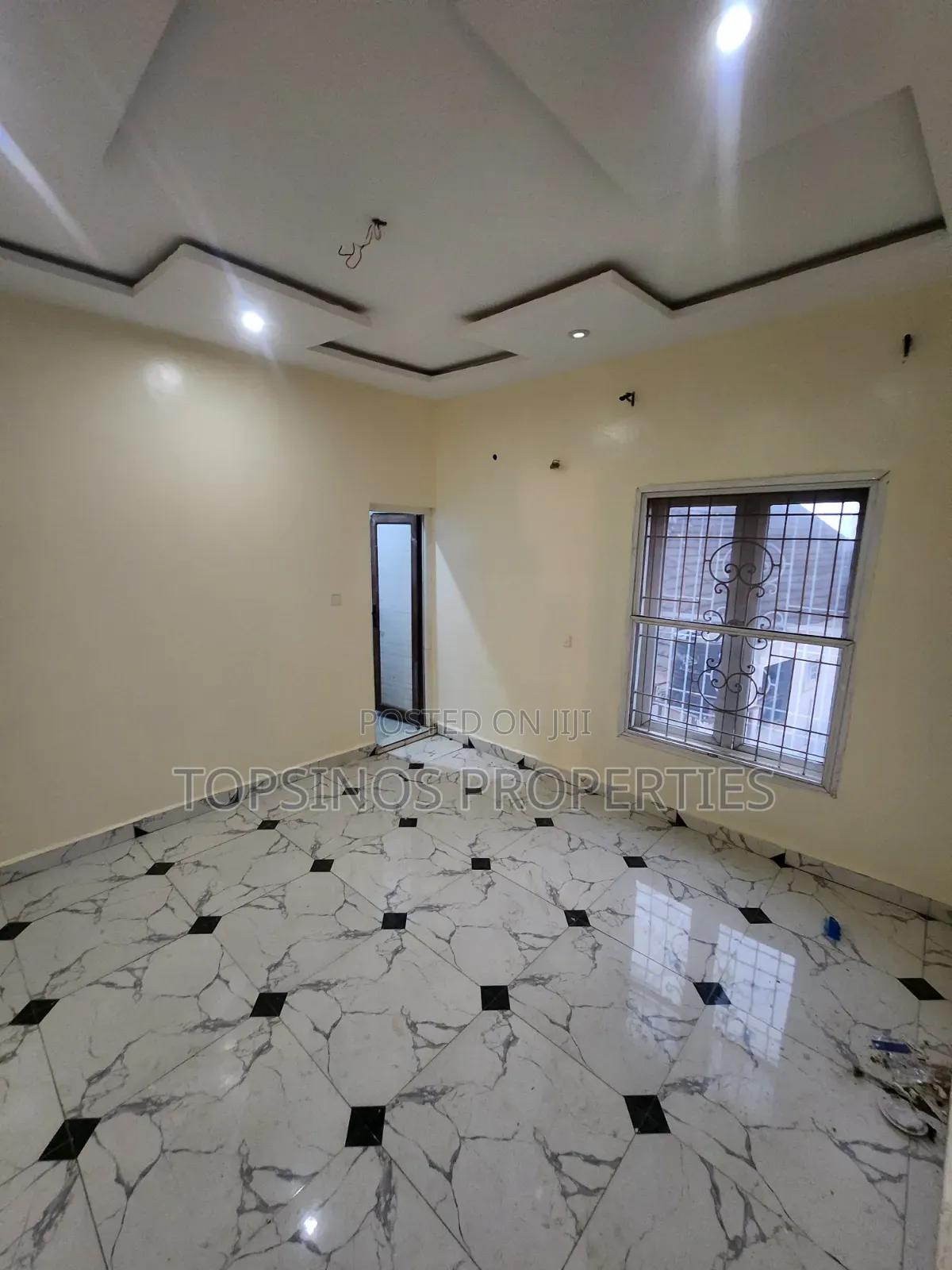 3bdrm Block of Flats in Dawaki for rent