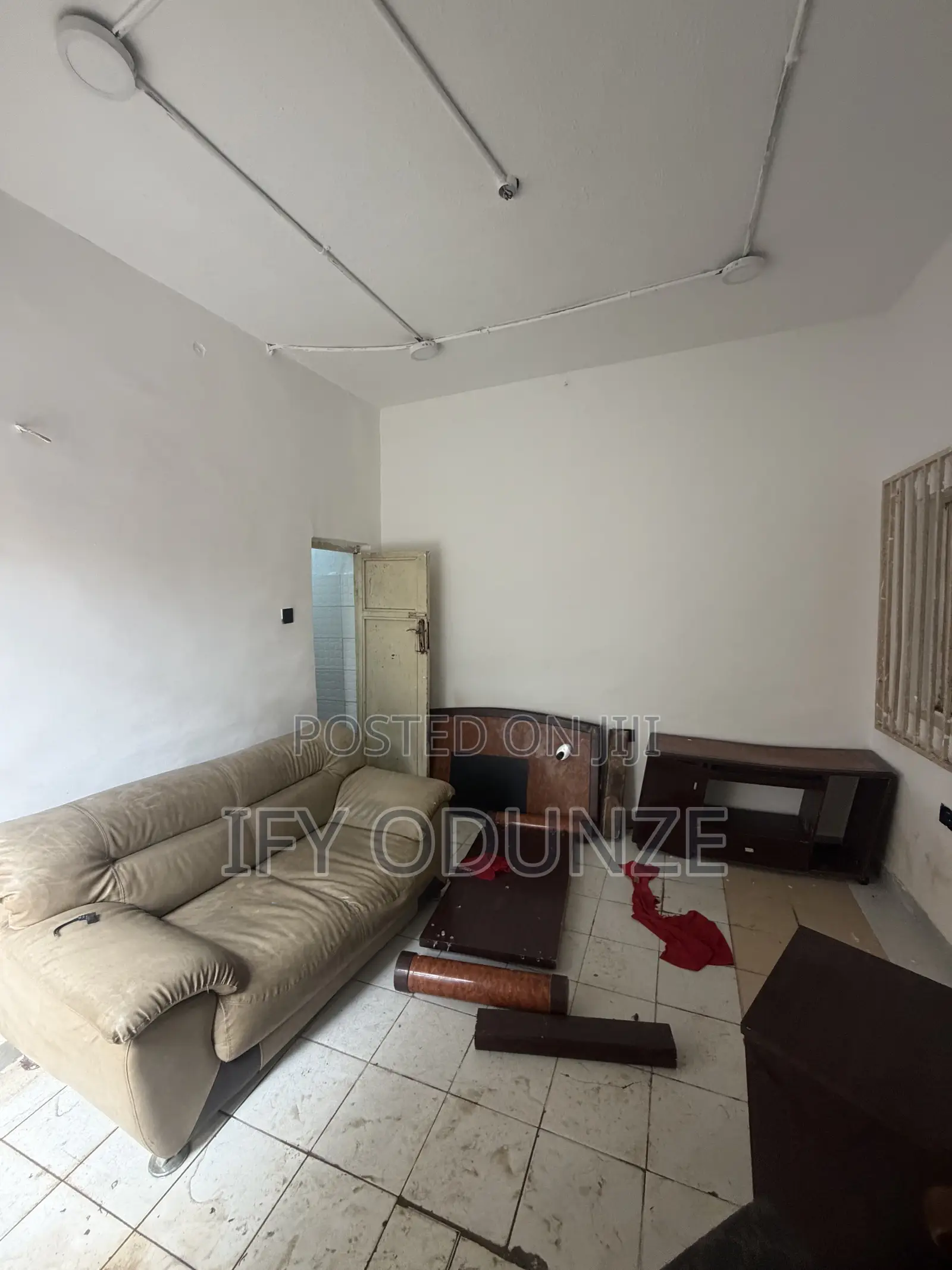Shop Space for Rent