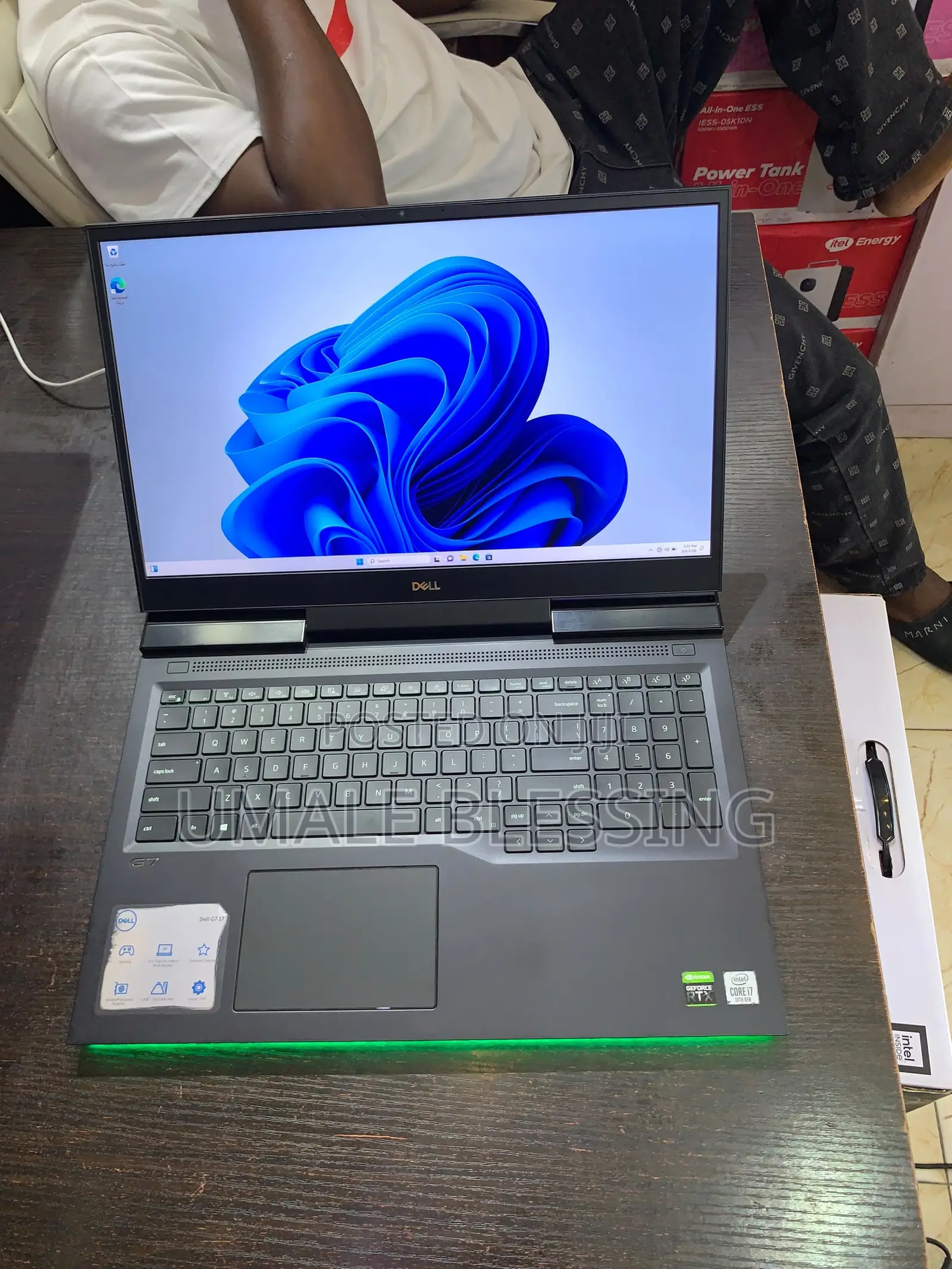 Laptop Dell G7 17 7700 16GB Intel Core i7 SSD 512GB
