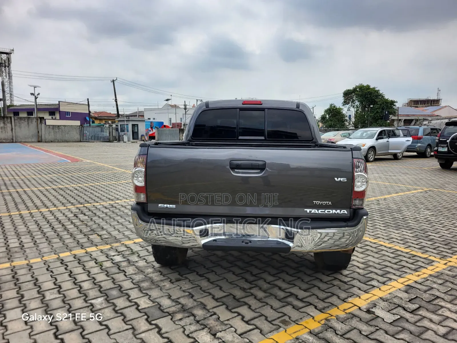 Toyota Tacoma Double Cab V6 Automatic 2010 Gray