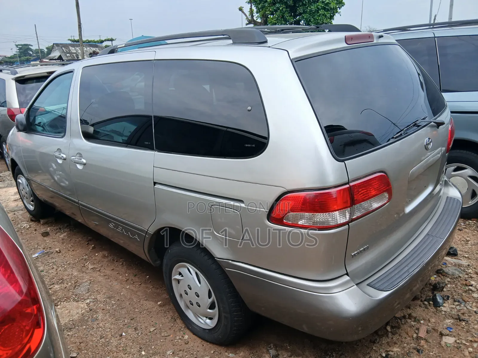 Toyota Sienna LE 2002 Silver