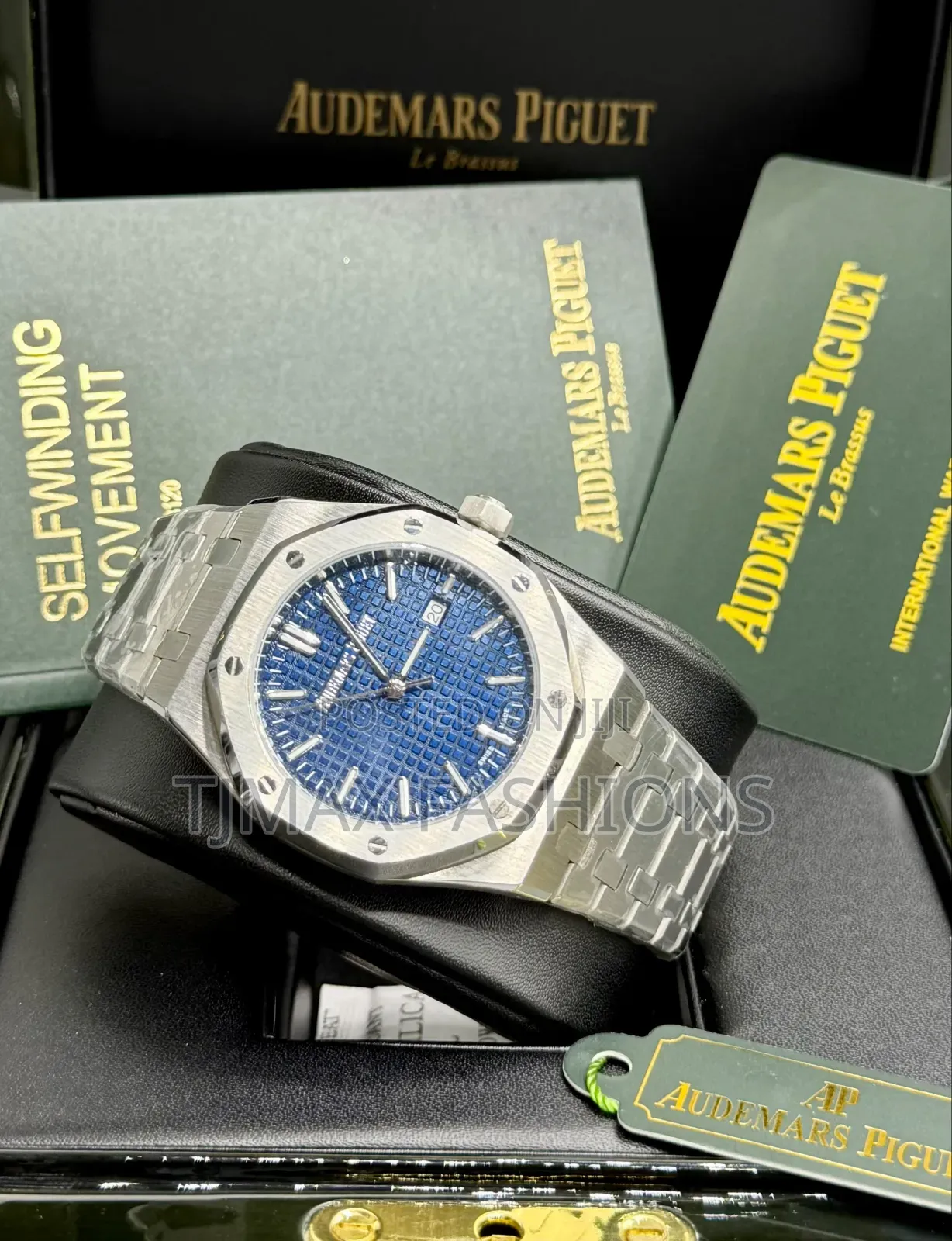 Automatic AP Wristwatch