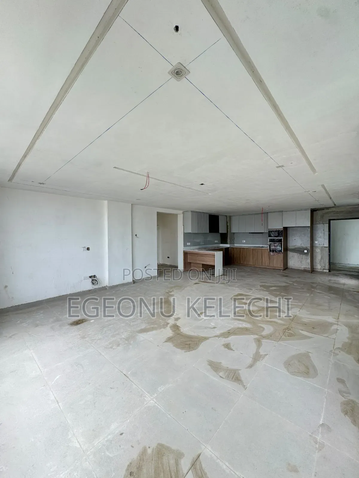 2bdrm Apartment in Ahmadu Bello Way for sale