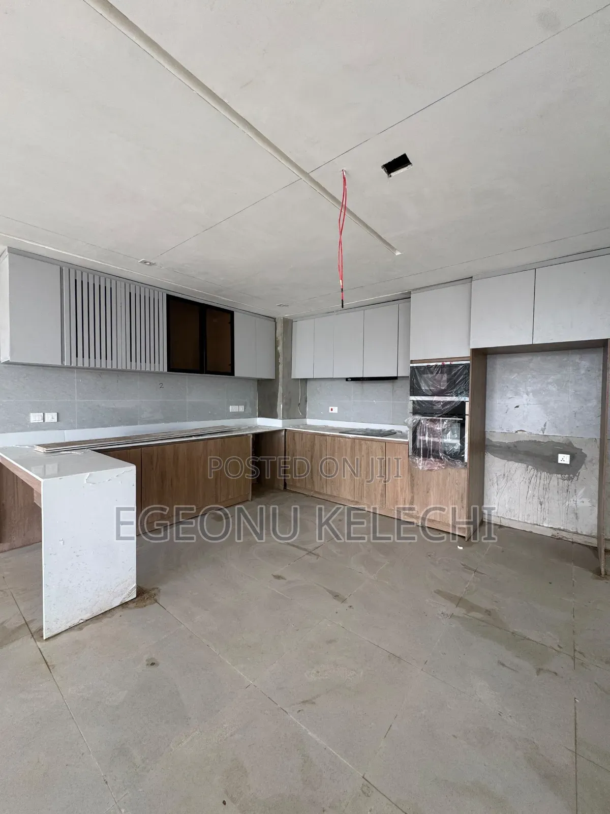 2bdrm Apartment in Ahmadu Bello Way for sale