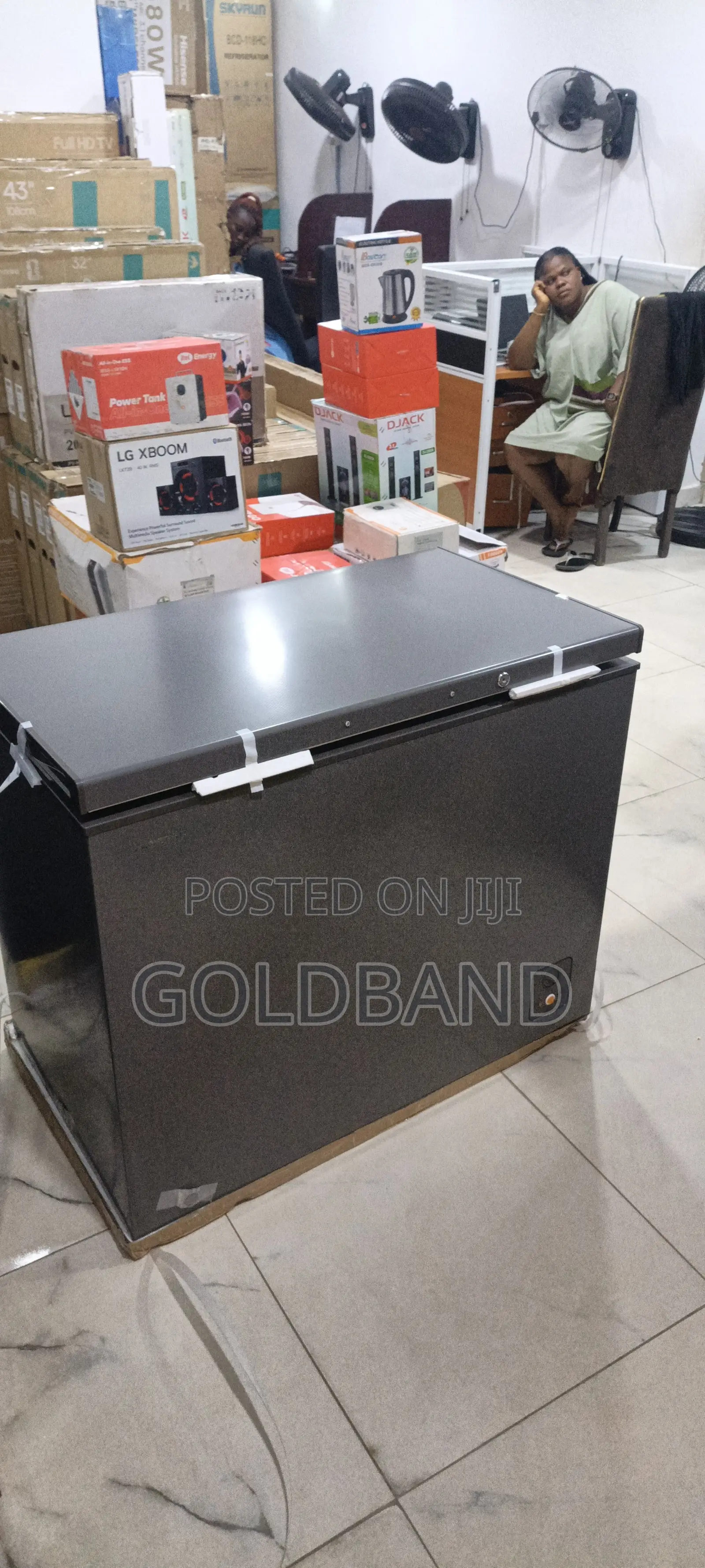 Hisense 340SH Freezer High Performance