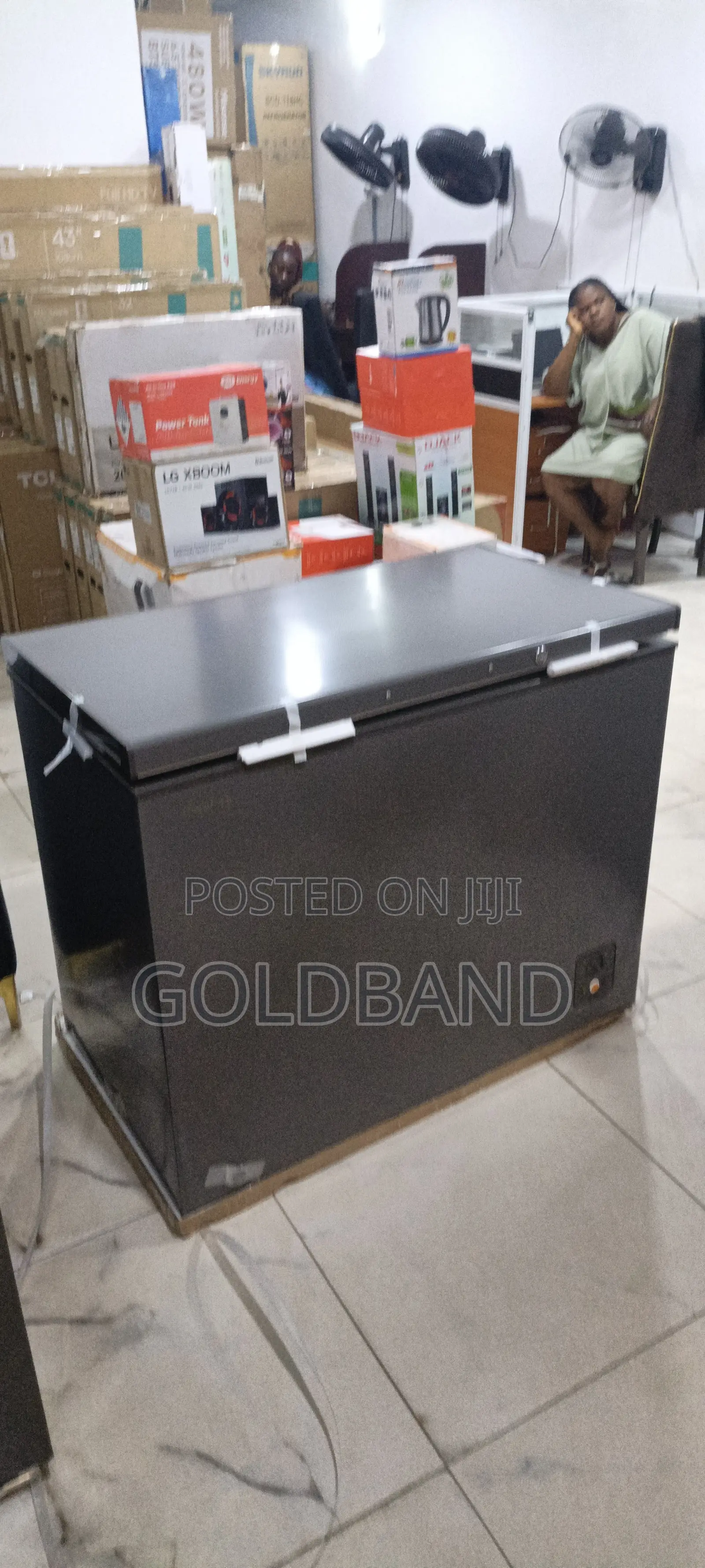 Hisense 340SH Freezer High Performance