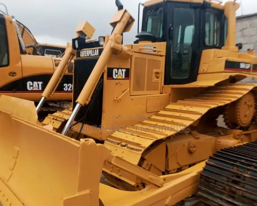 Bulldozer for Rent / Leasing