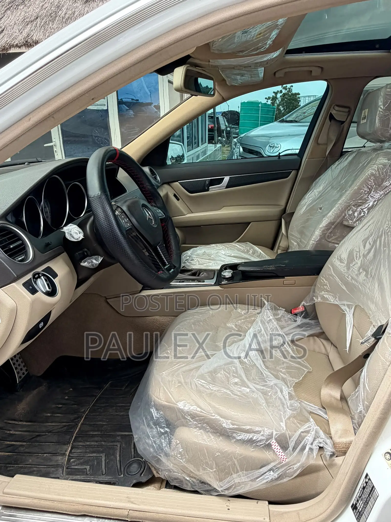 Mercedes-Benz C300 Luxury 4Matic Sedan AWD (3.5L 6cyl 7A) 2013 White