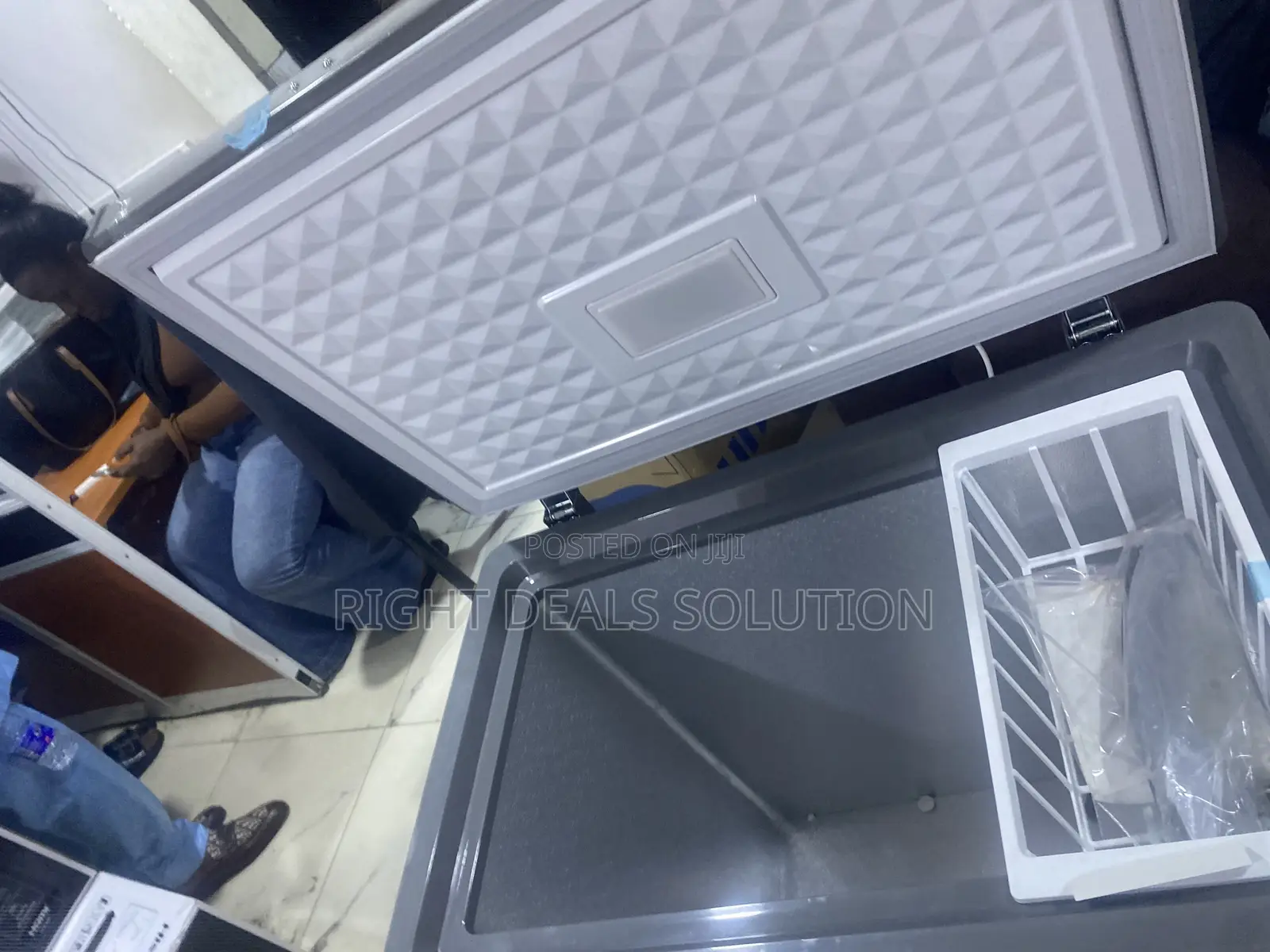 Durable Skyrun 155L Chest Freezer