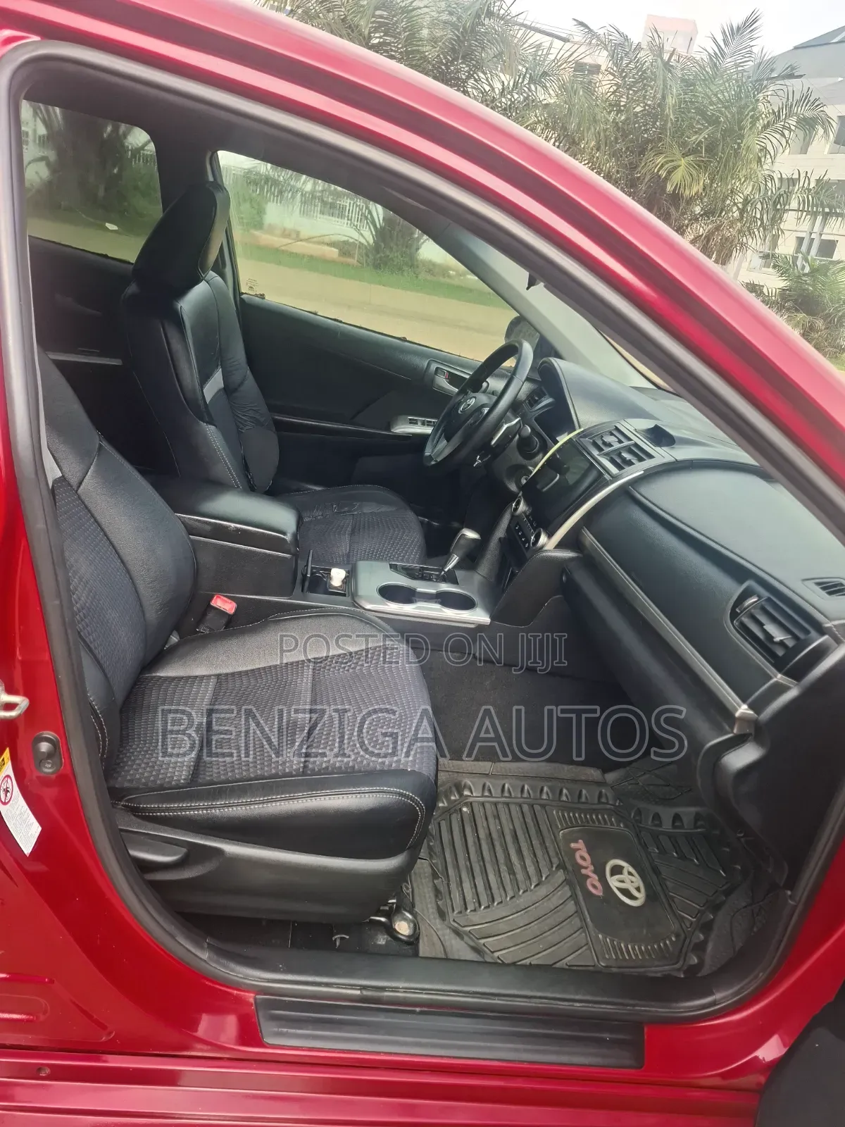Toyota Camry 2014 Red