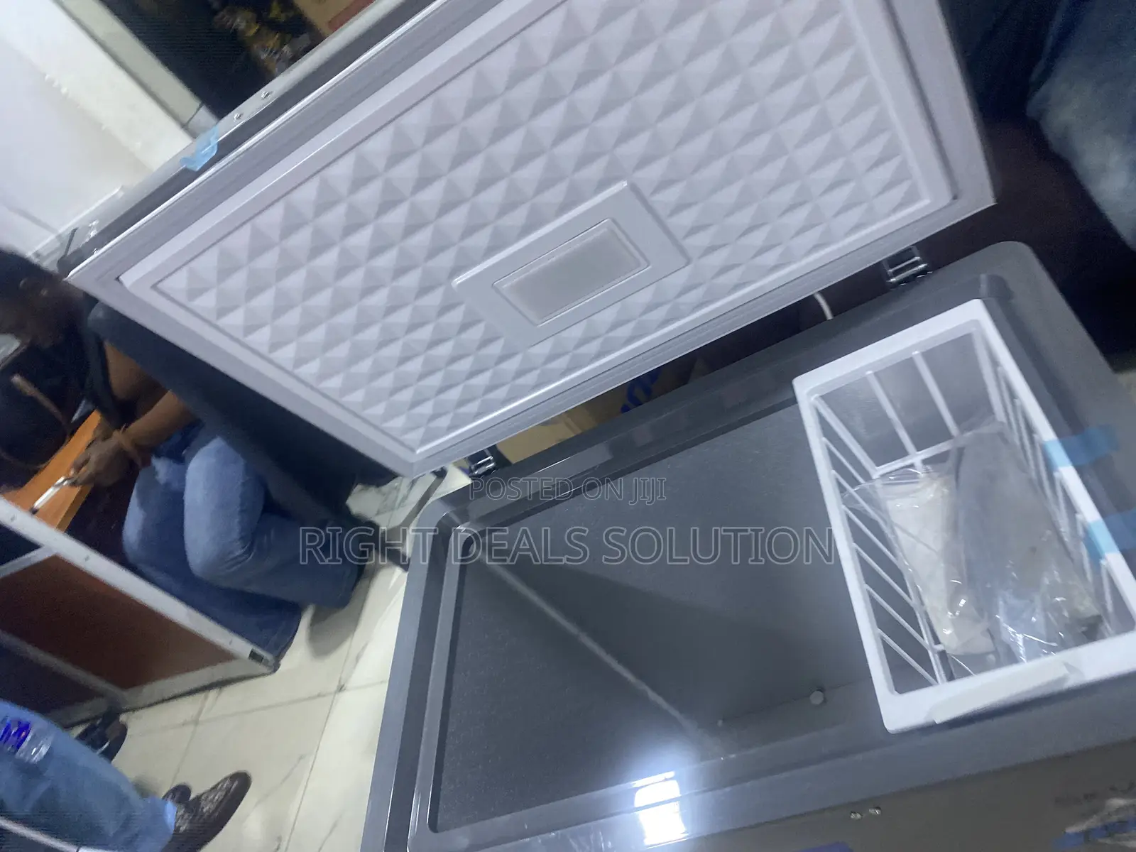 Premium Skyrun 155L Deep Freezer
