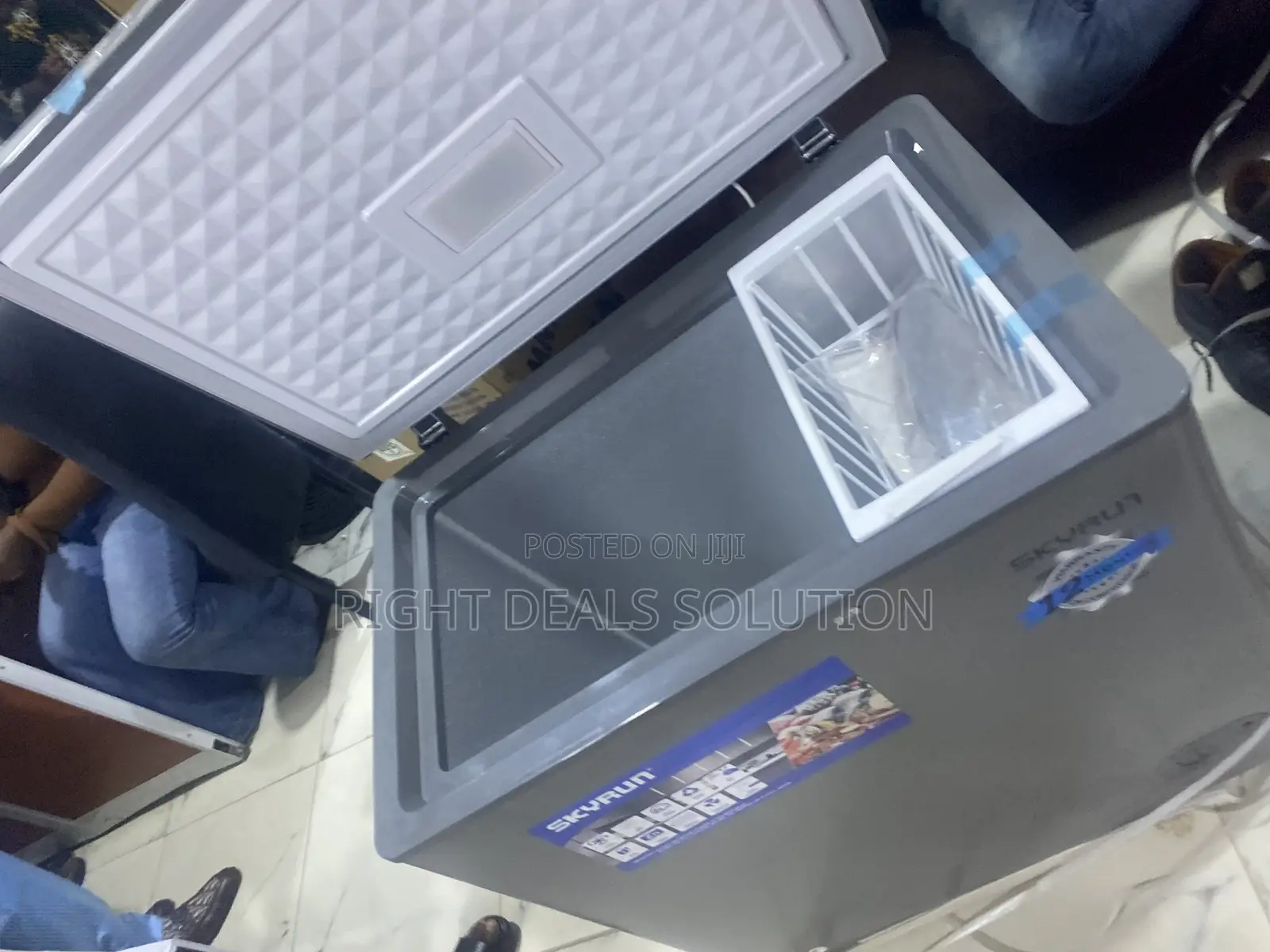 Premium Skyrun 155L Deep Freezer
