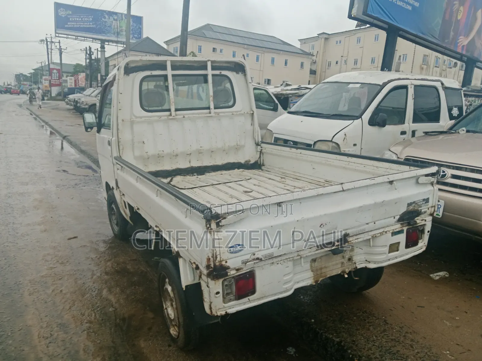 Daihatsu Hijet Pick-Up First Body