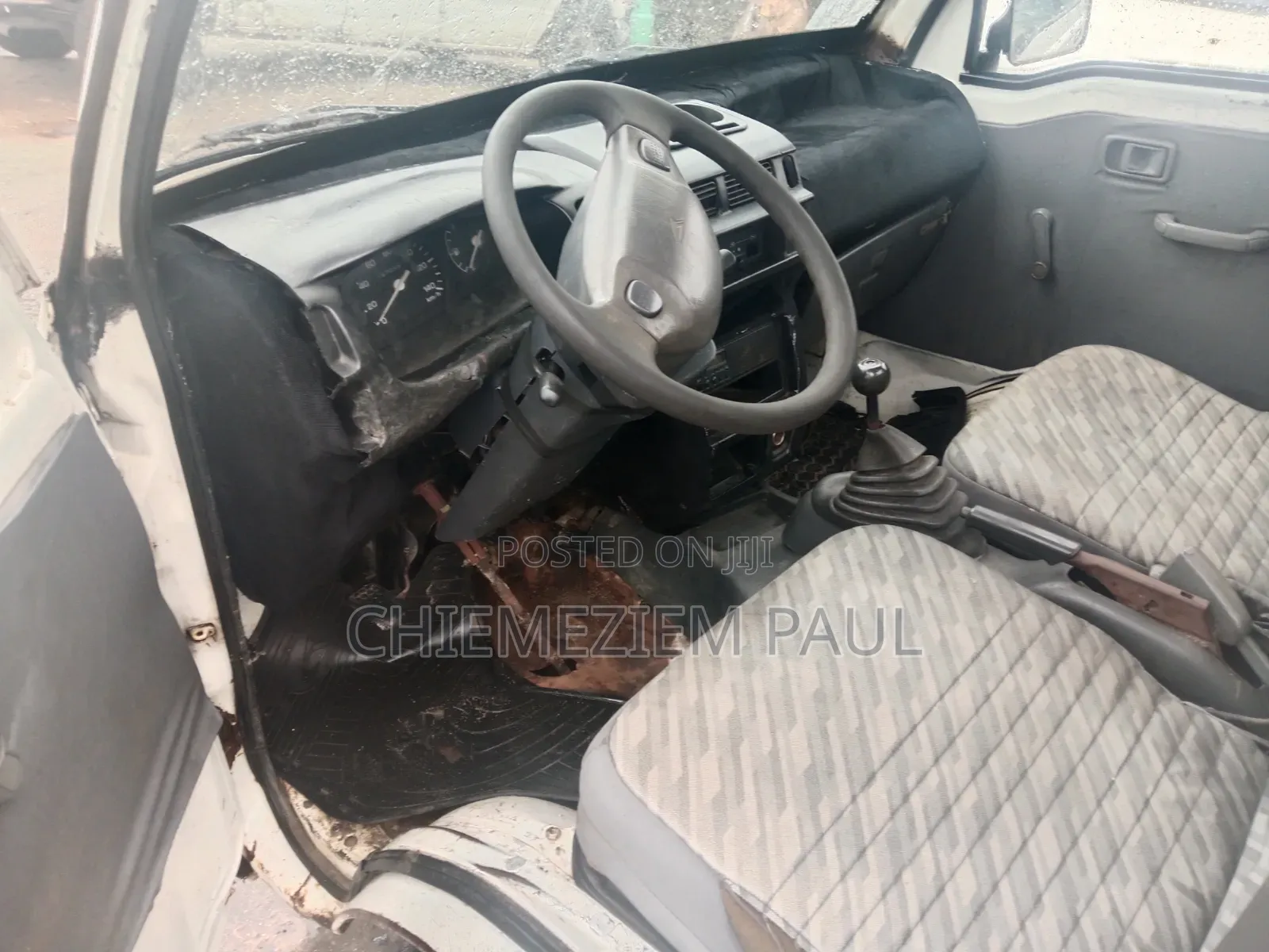 Daihatsu Hijet Pick-Up First Body