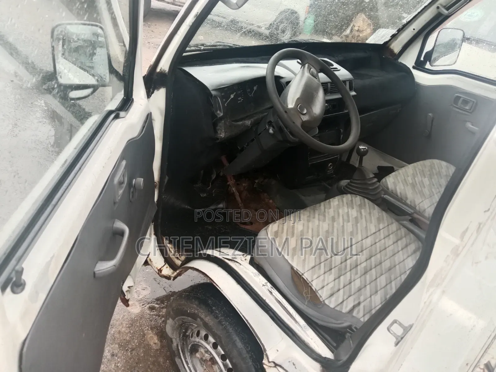 Daihatsu Hijet Pick-Up First Body