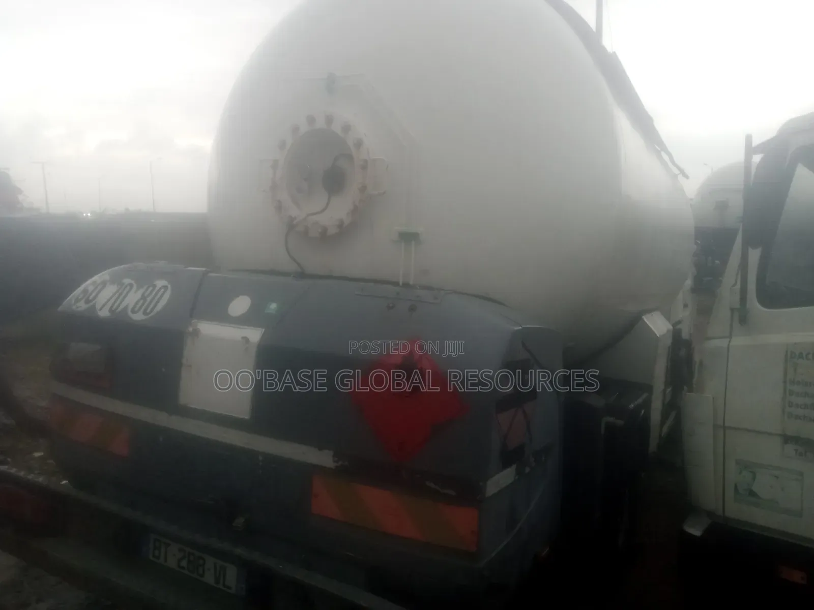 9tonnes Renault LPG Bobtail