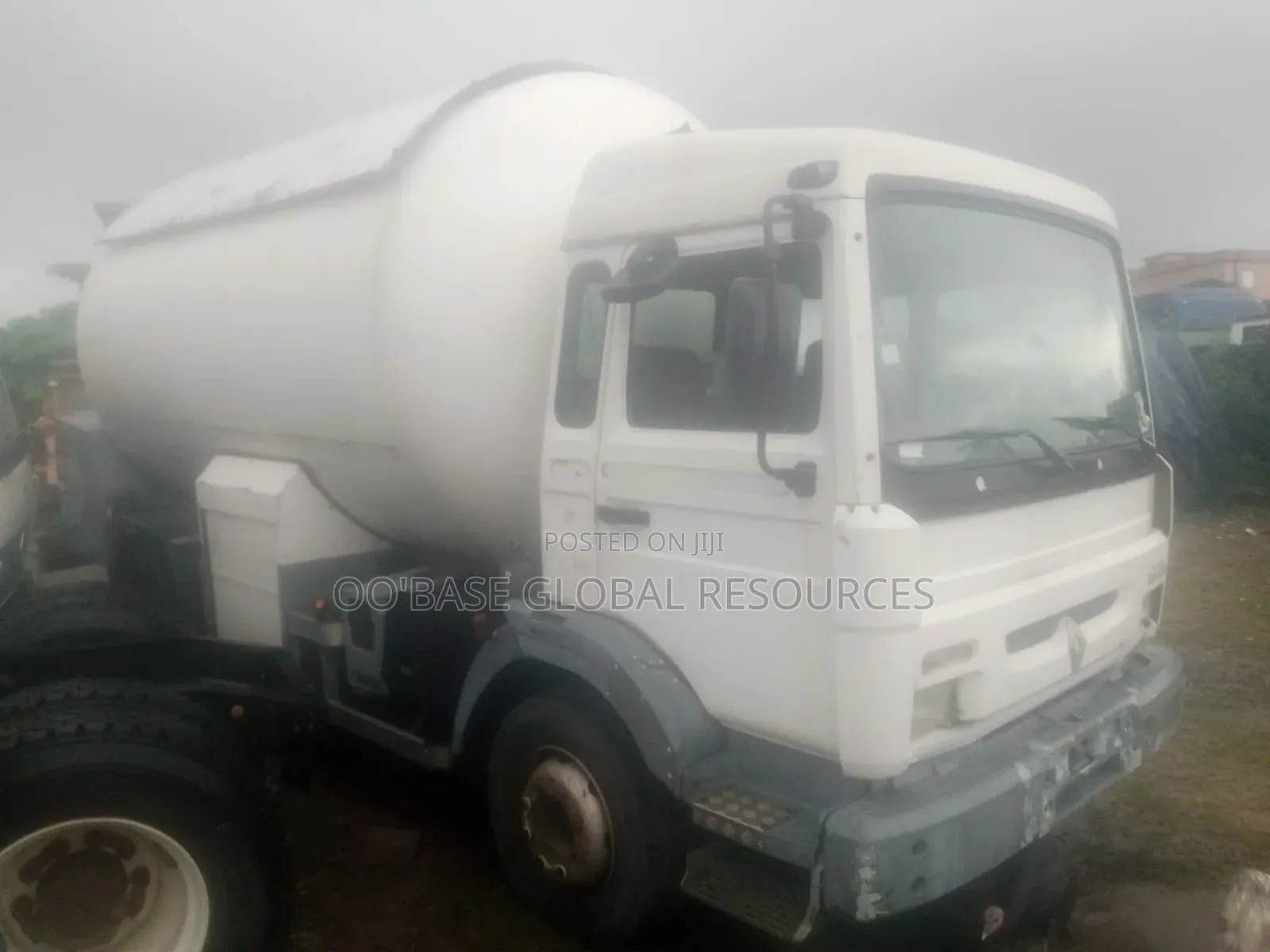 9tonnes Renault LPG Bobtail