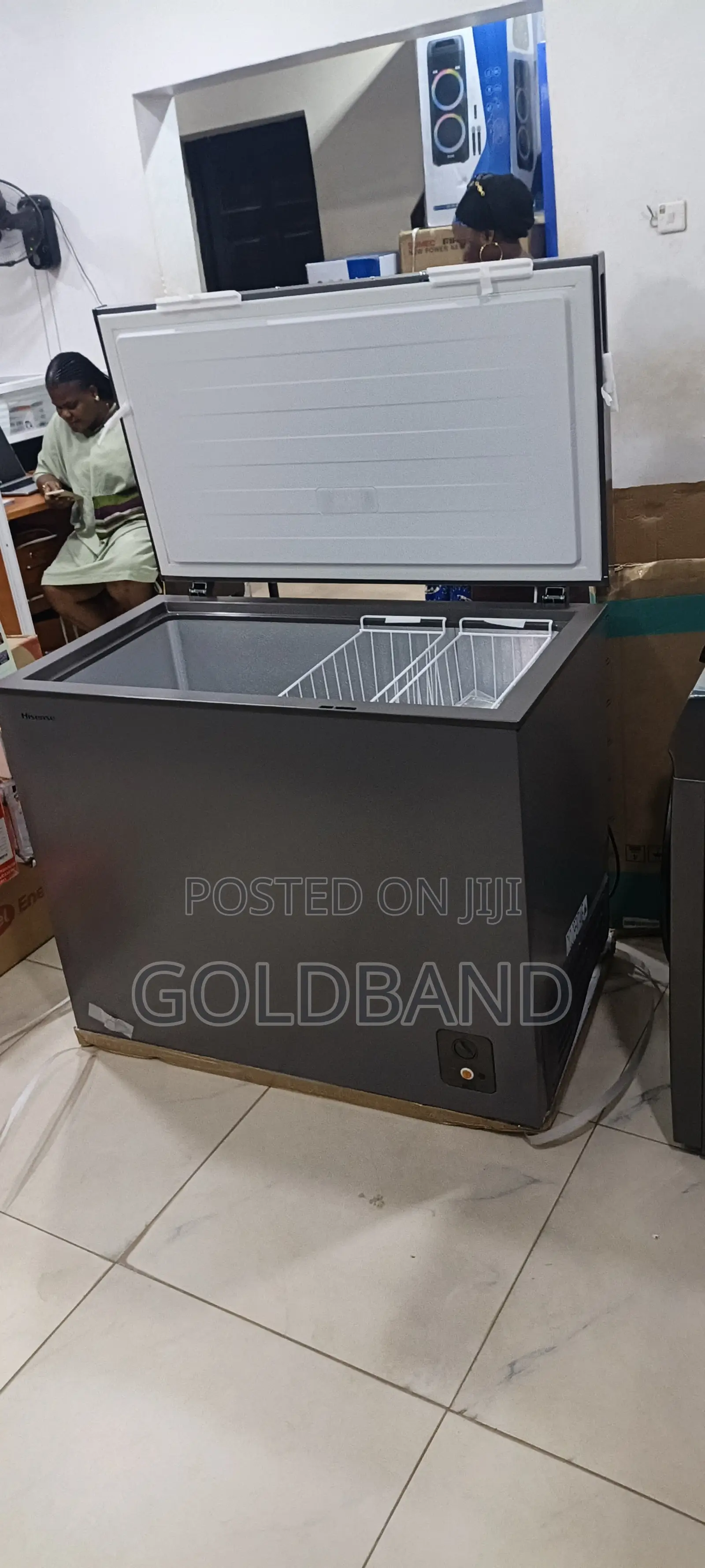 Hisense 250L Freezer Strong Cooling Performance
