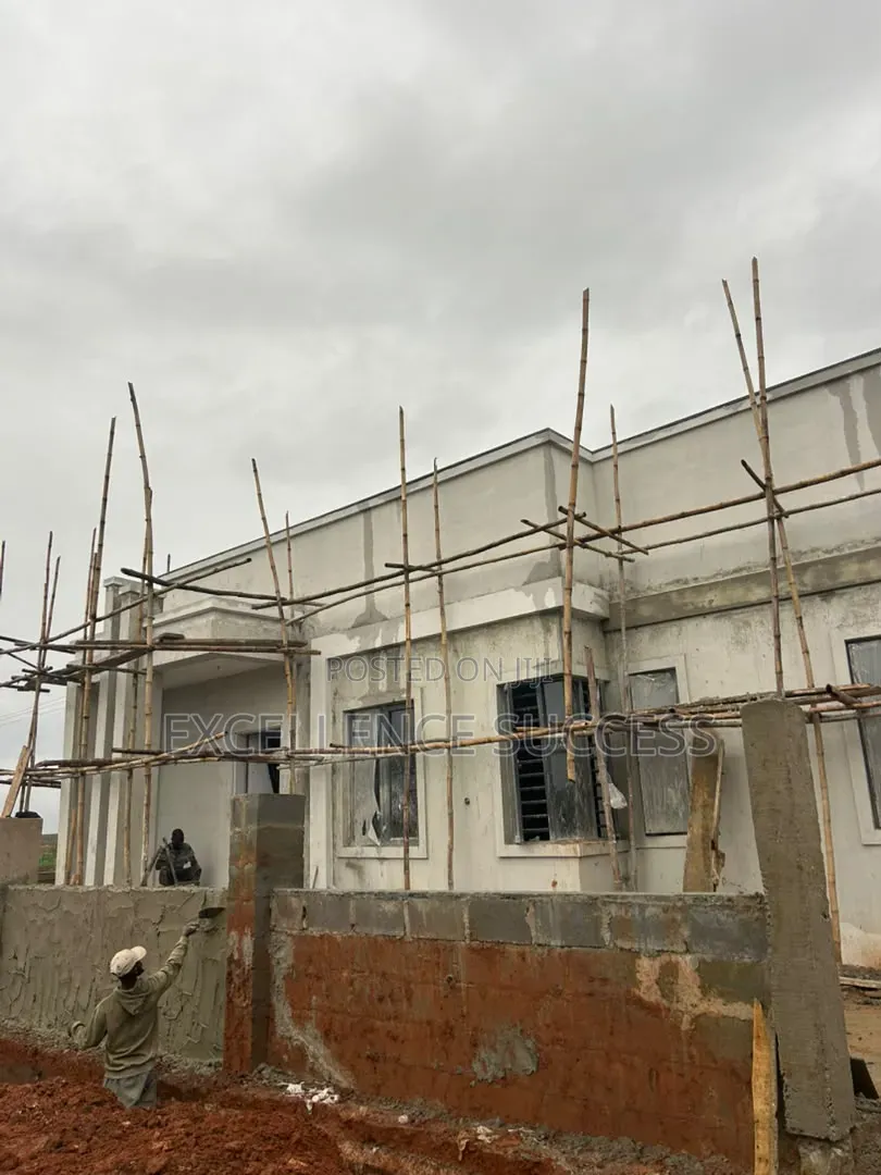 3bdrm Bungalow in Frontier, Ipaja Road for sale